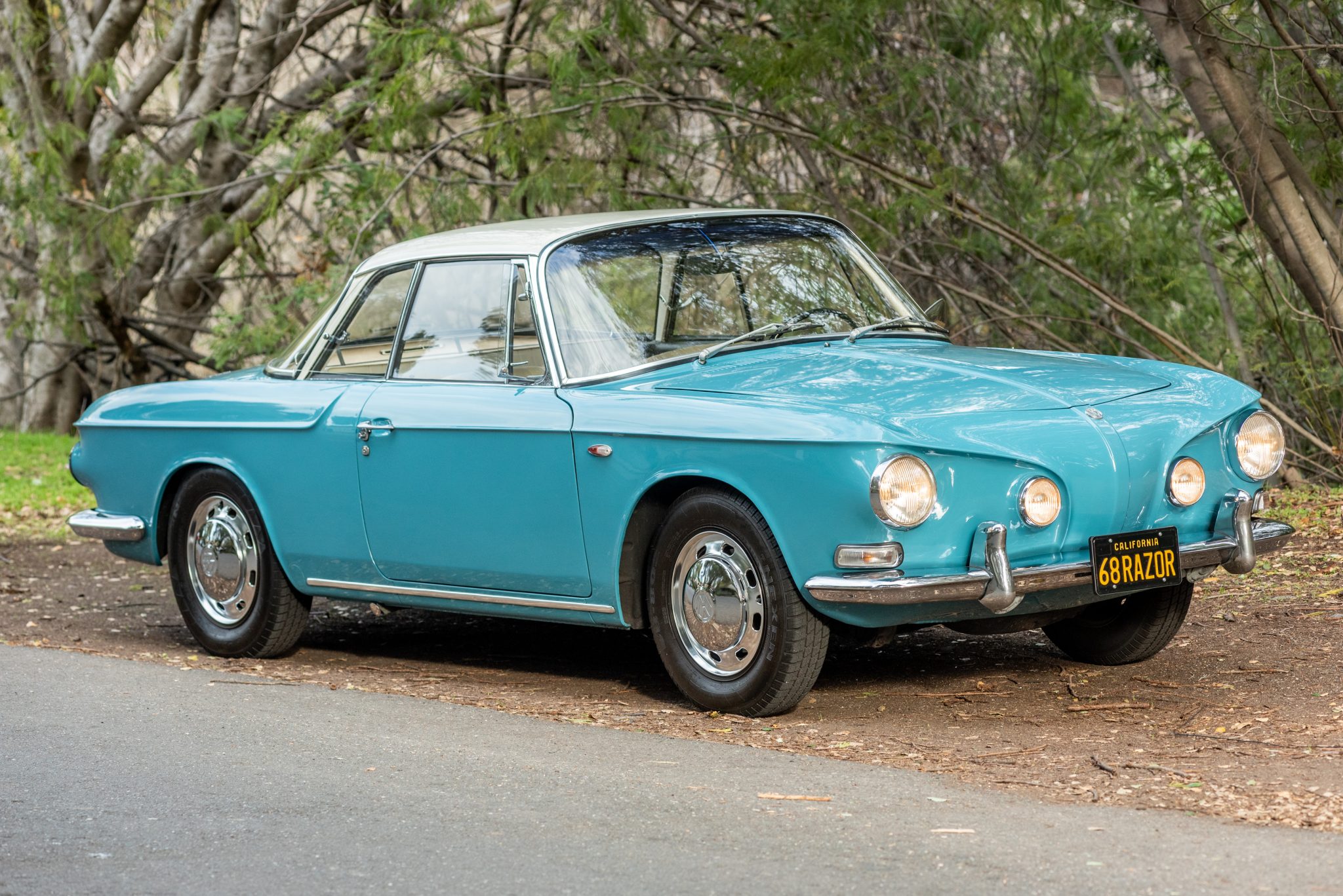 Volkswagen Karmann Ghia 
