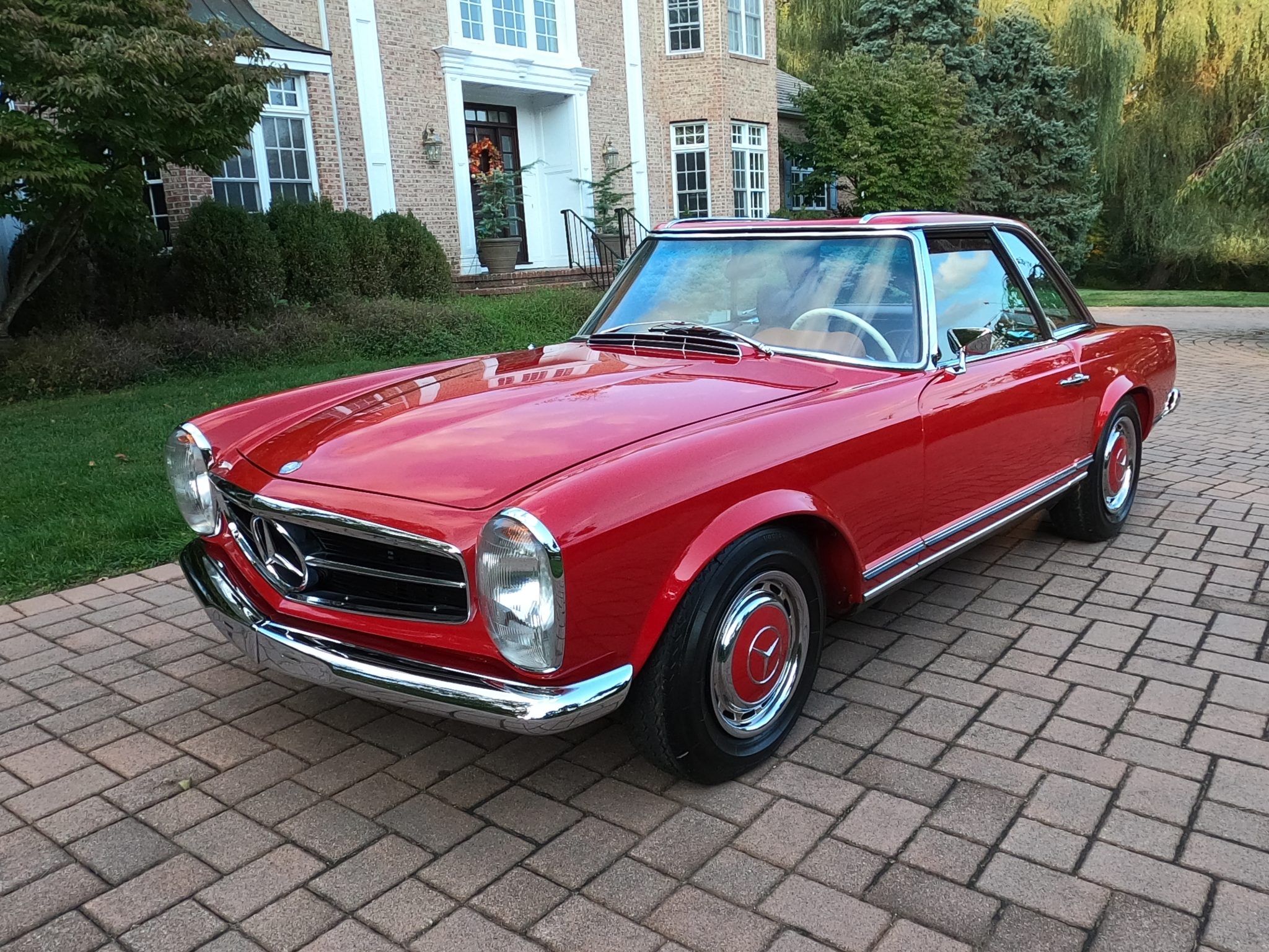 Mercedes-Benz W113 SL 