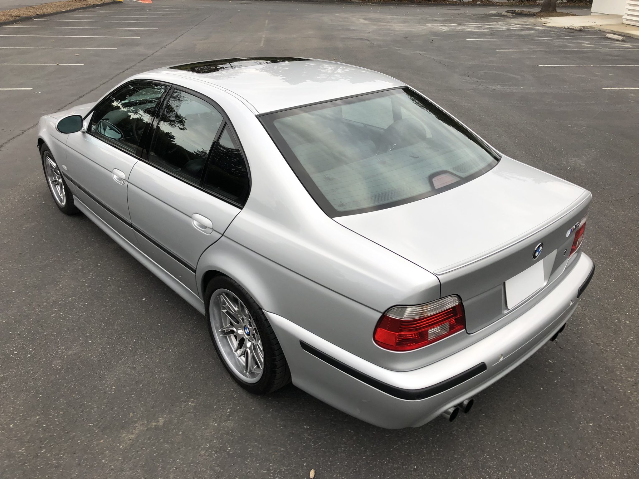 BMW E39 M5 