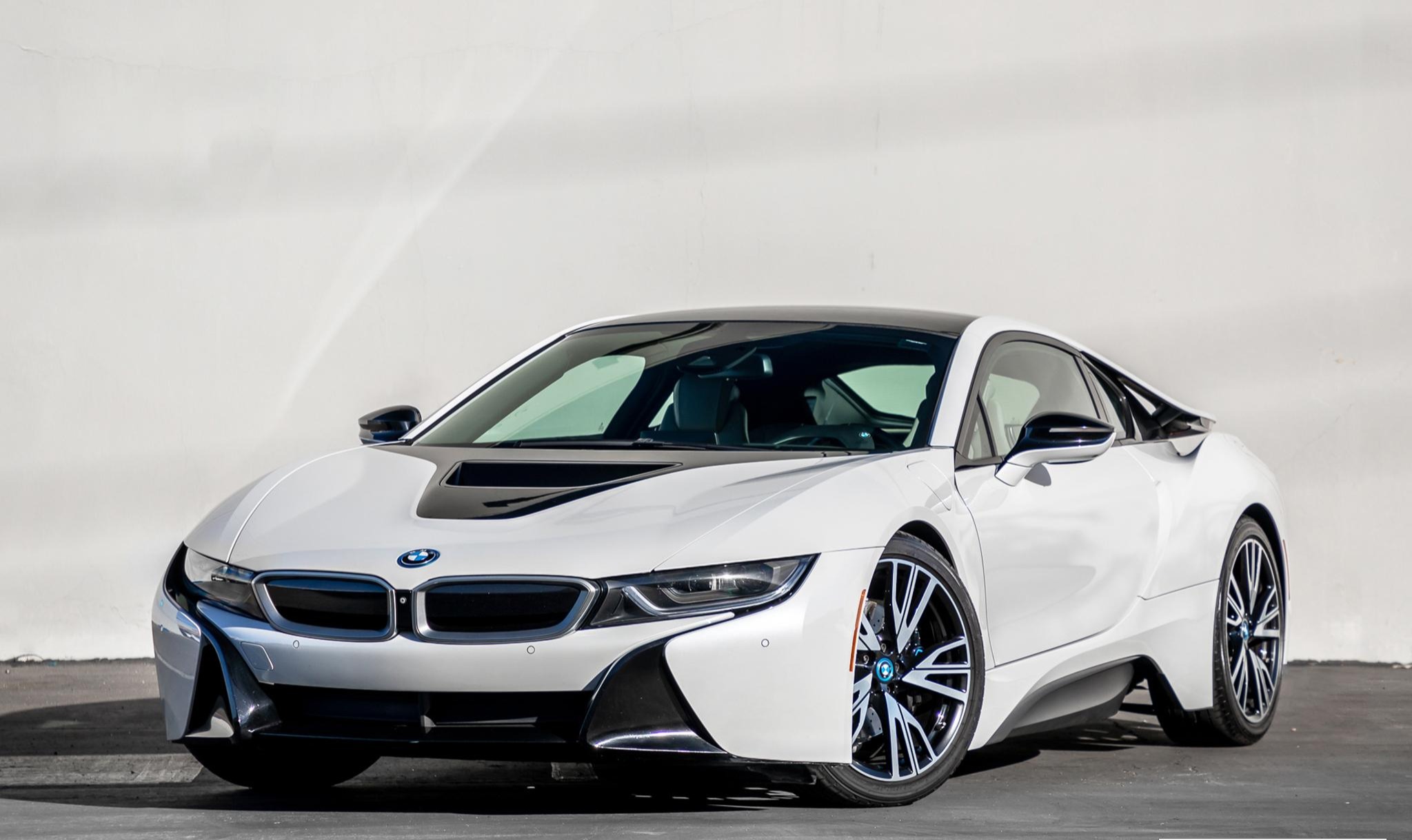 BMW i8 