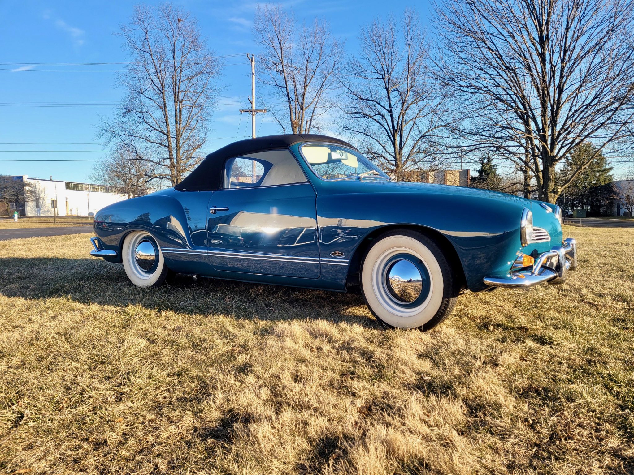 Volkswagen Karmann Ghia 