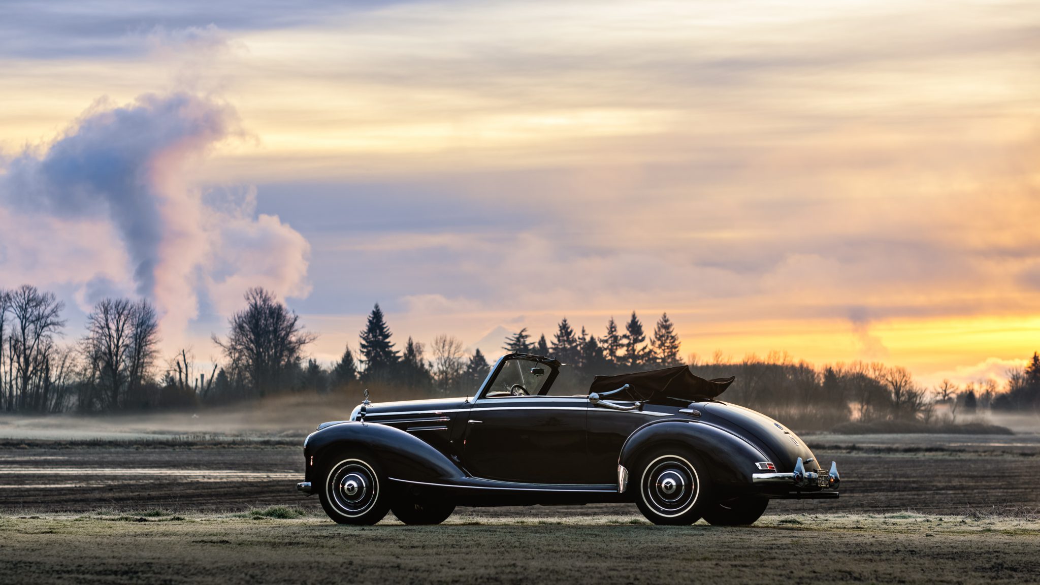 Mercedes-Benz W187 220 