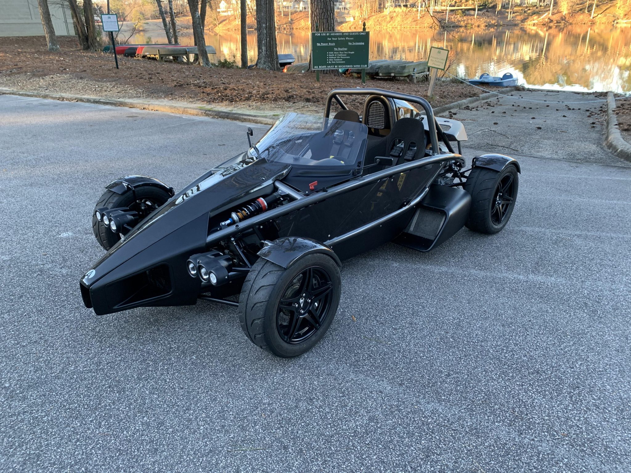 Ariel Atom 