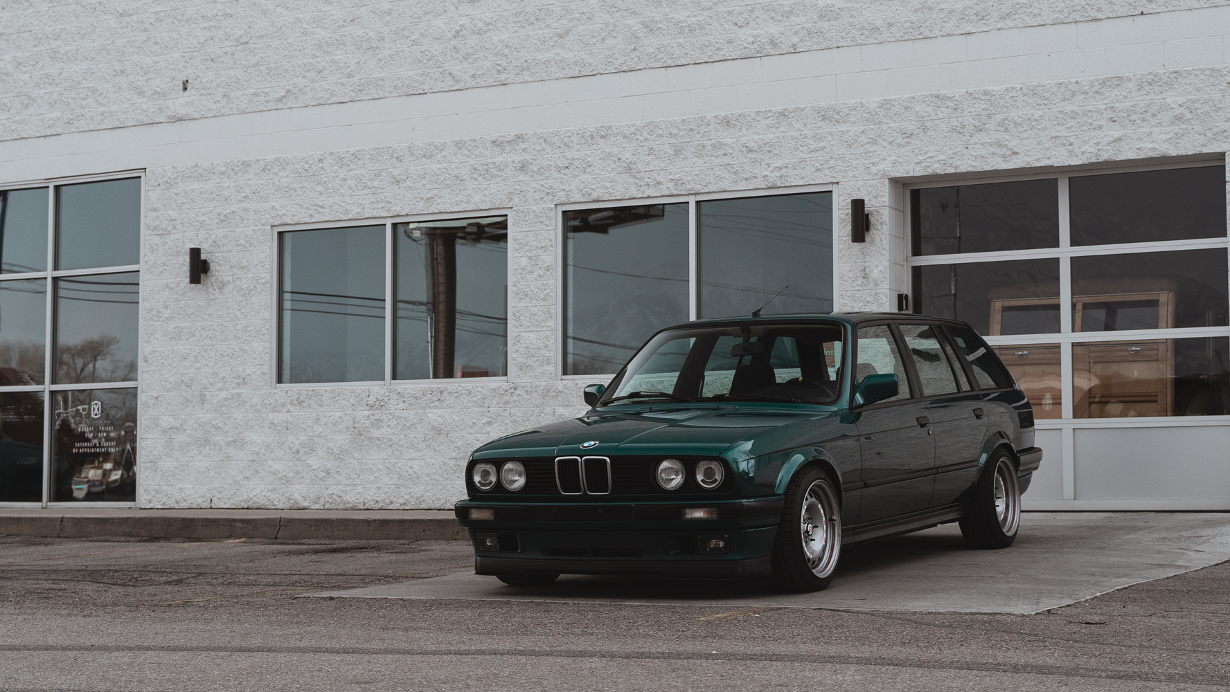 BMW E30 3-Series Touring 