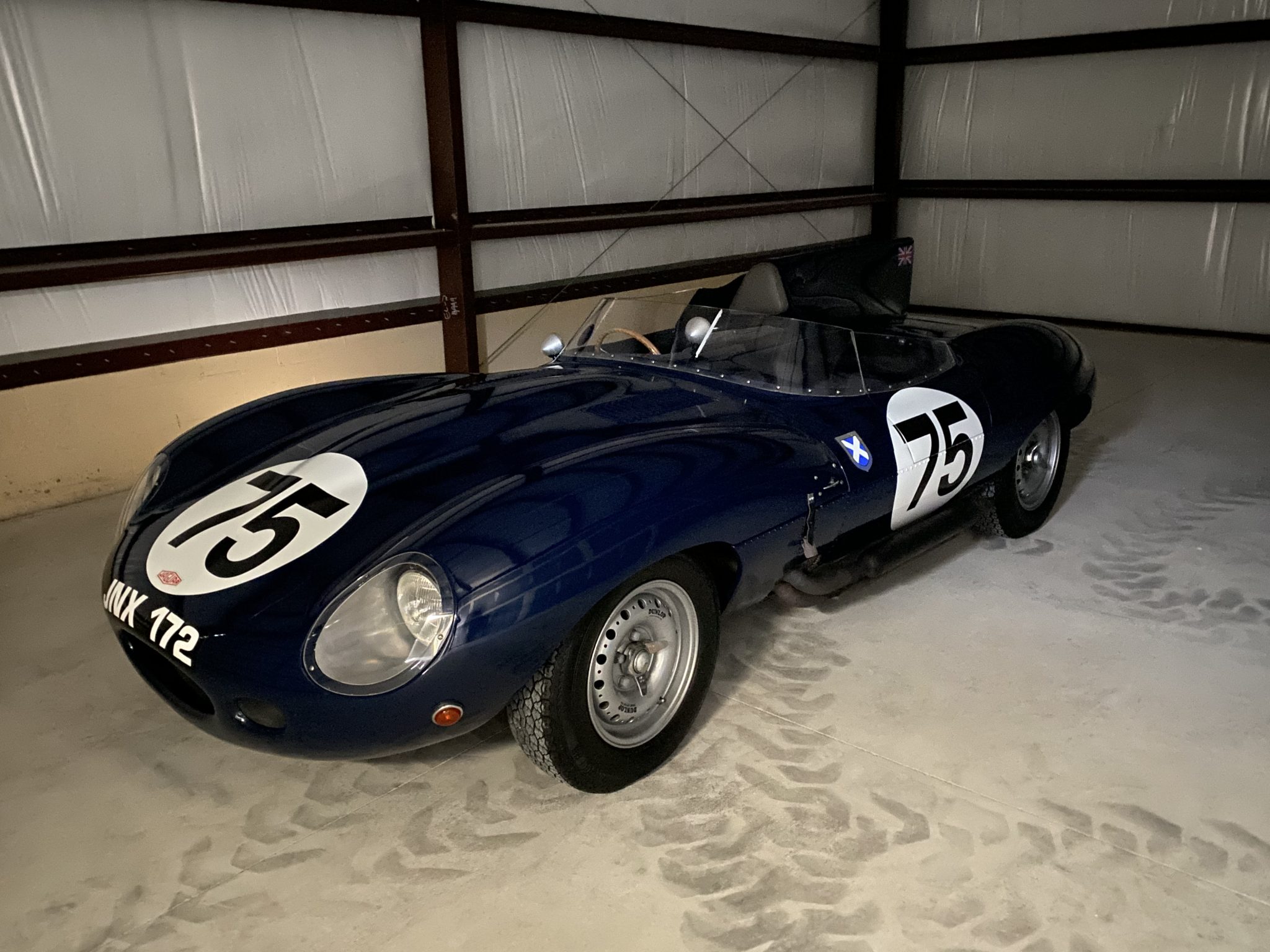 Jaguar Replica 