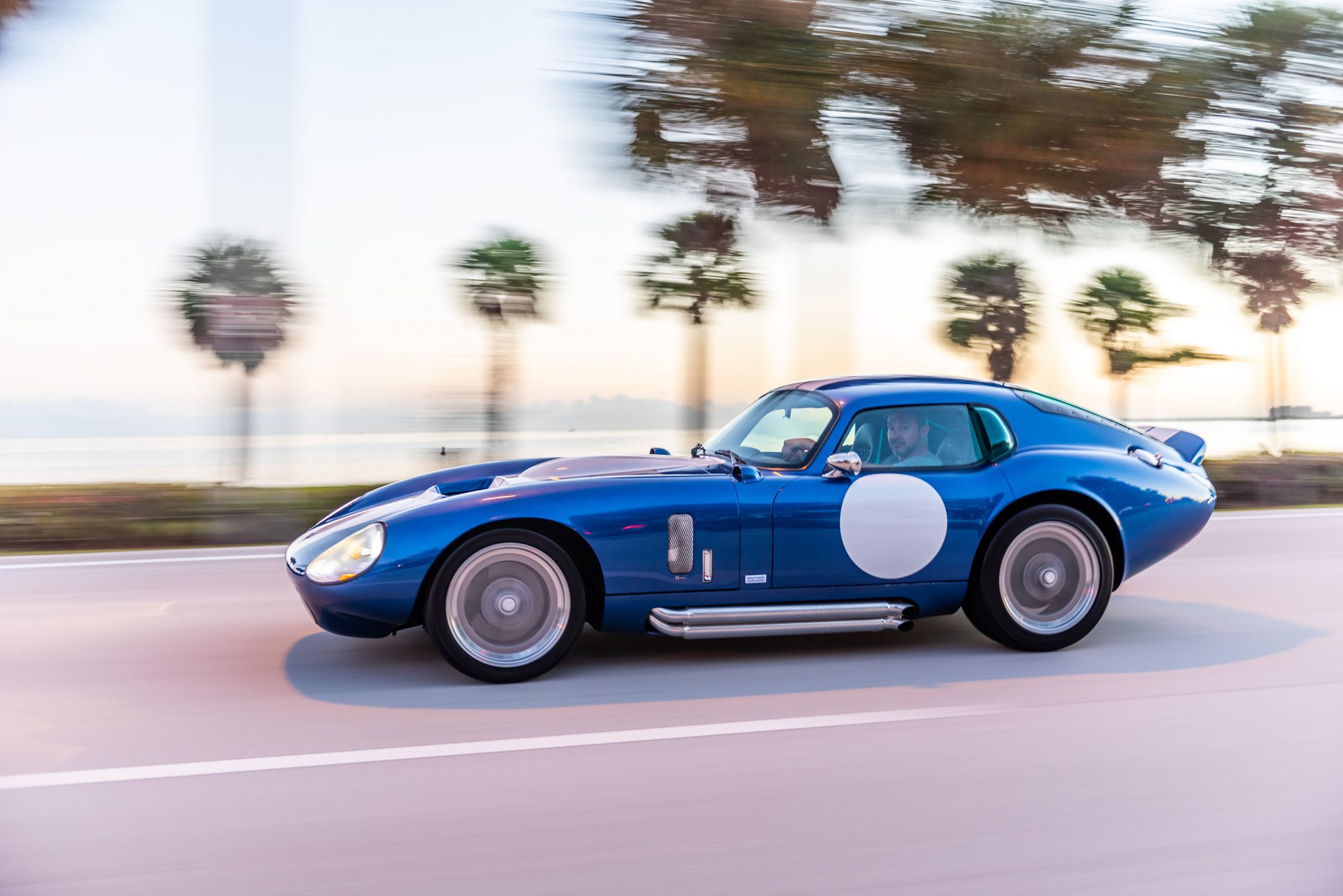 Shelby Daytona Coupe Replica 