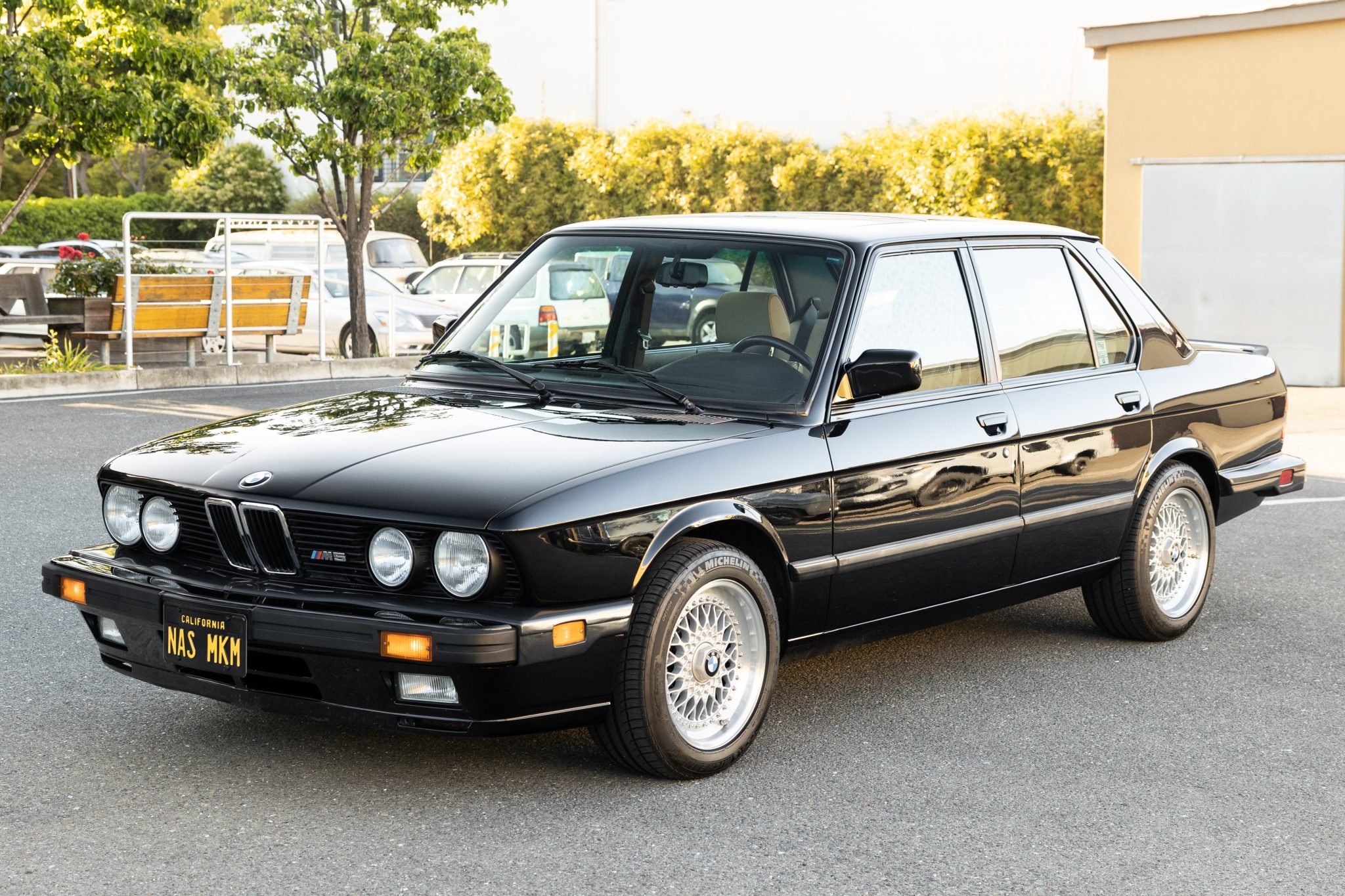 BMW E28 M5 