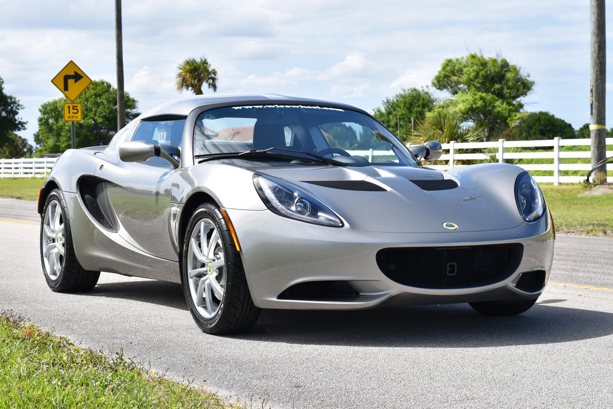 Lotus Elise 