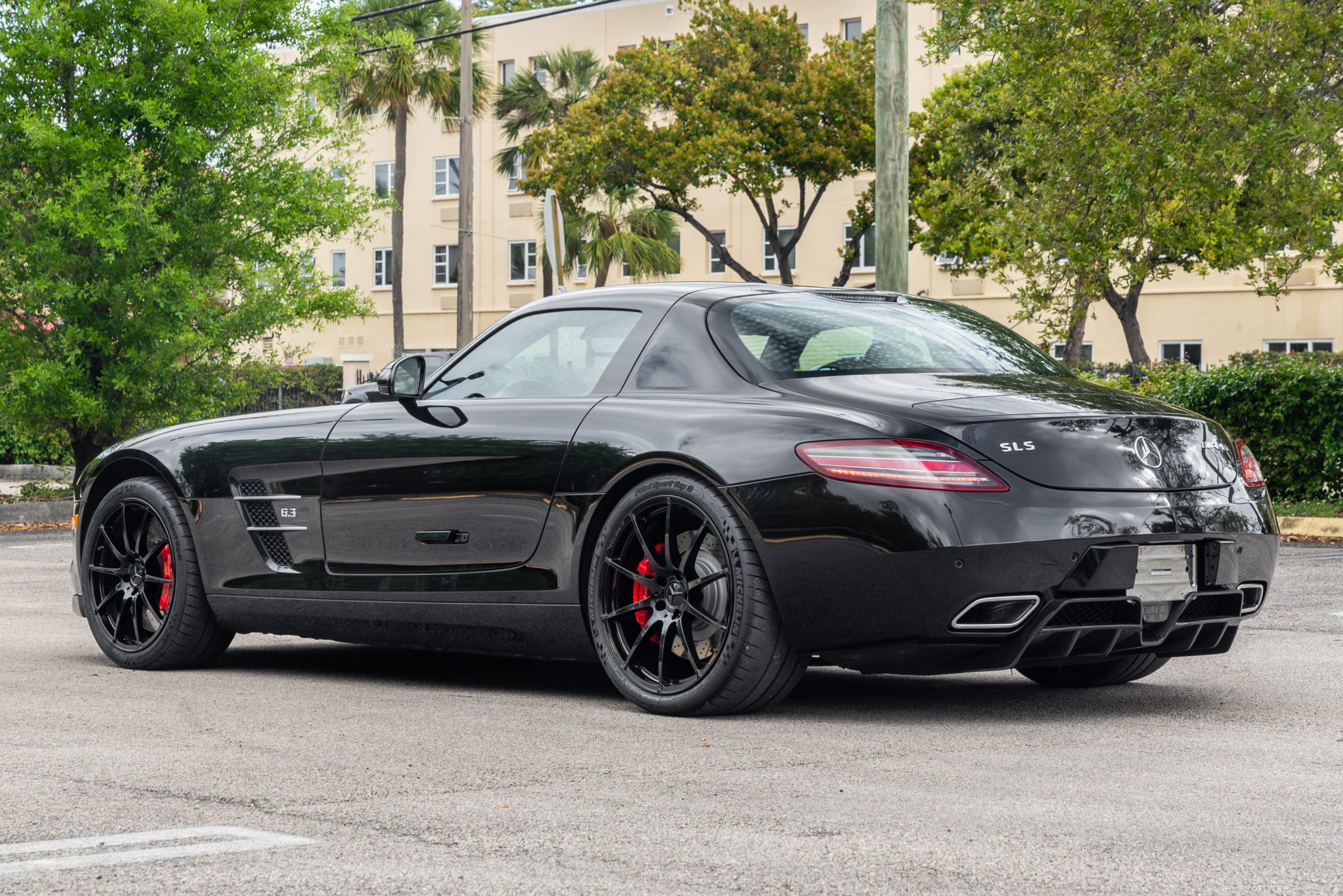 Mercedes-Benz SLS AMG 