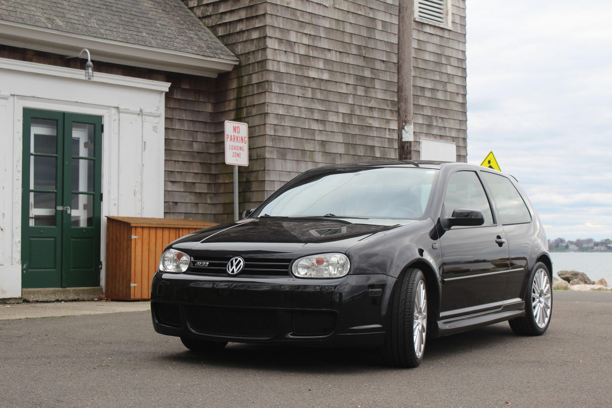 Volkswagen R32 