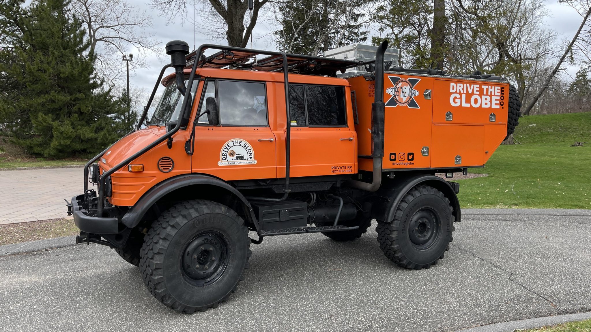 Mercedes-Benz Unimog 