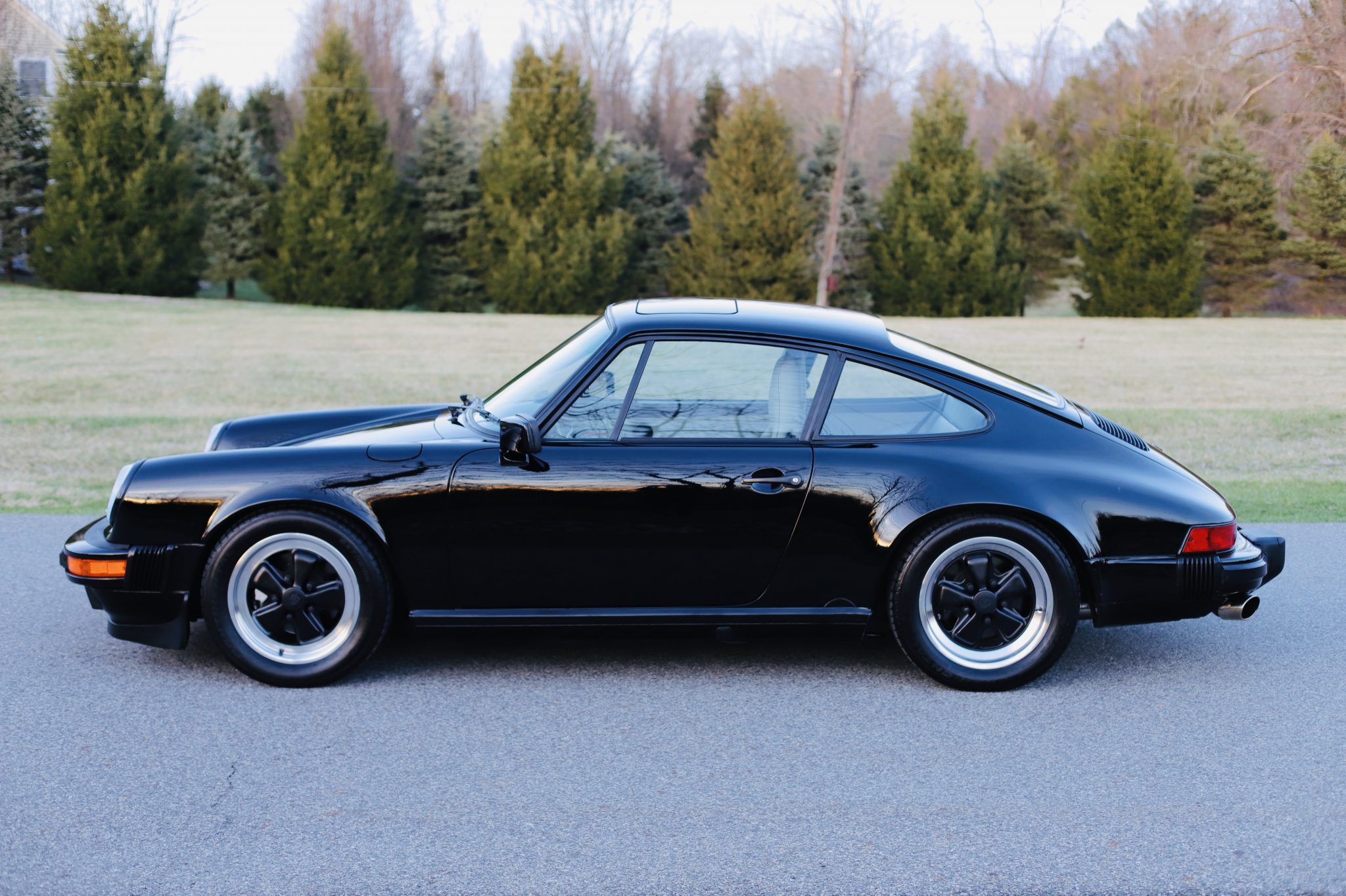 1988 Porsche 911 Carrera 3.2 