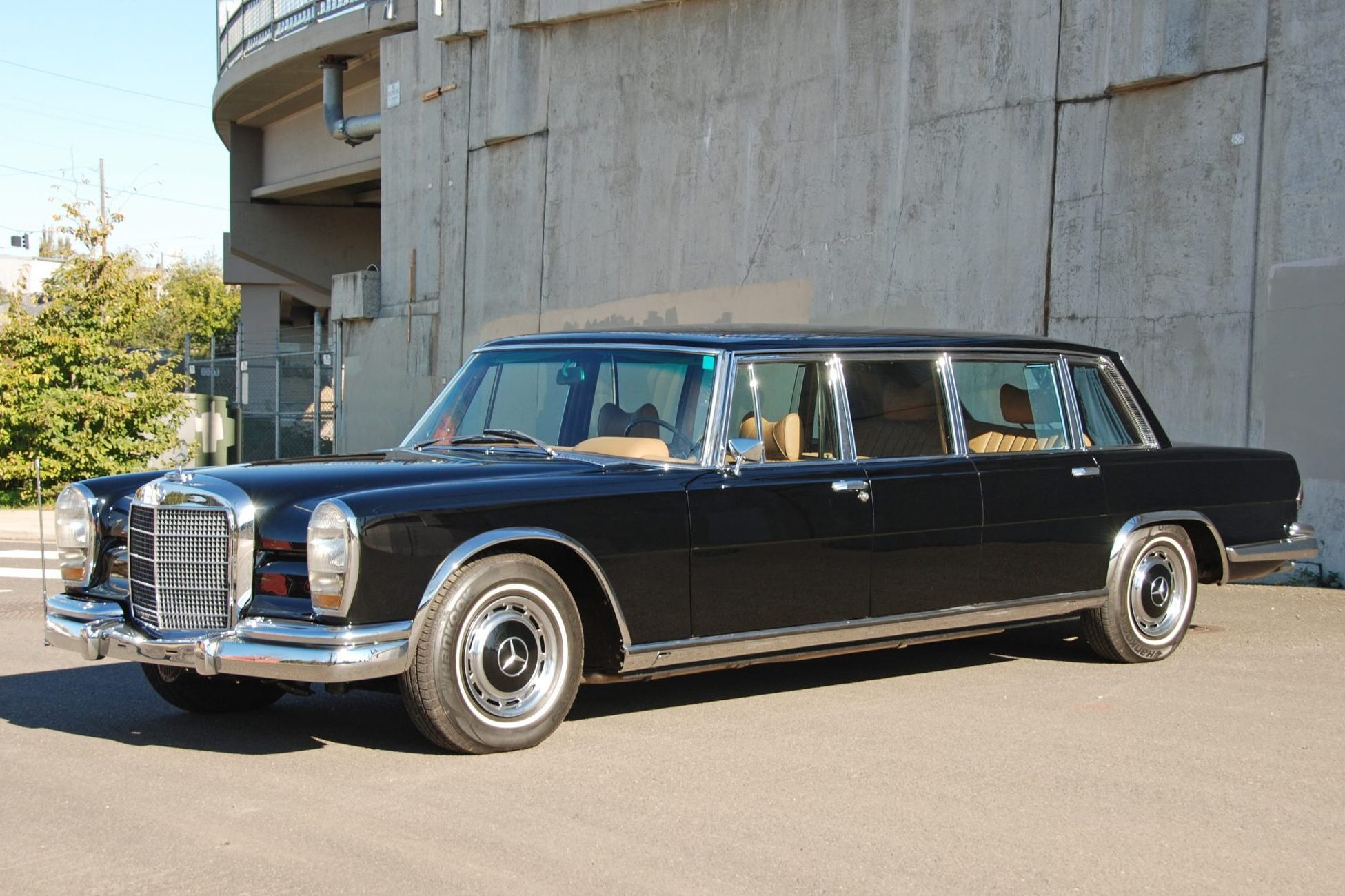 Mercedes-Benz 600 
