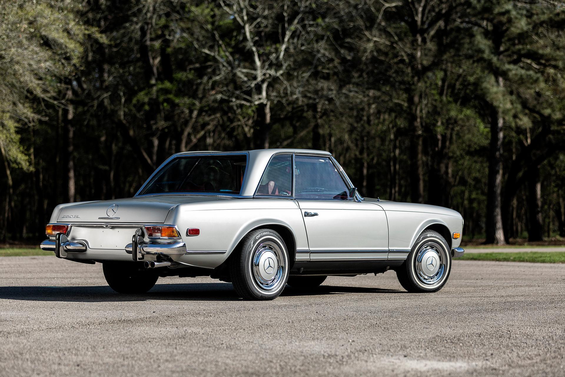 Mercedes-Benz W113 SL 