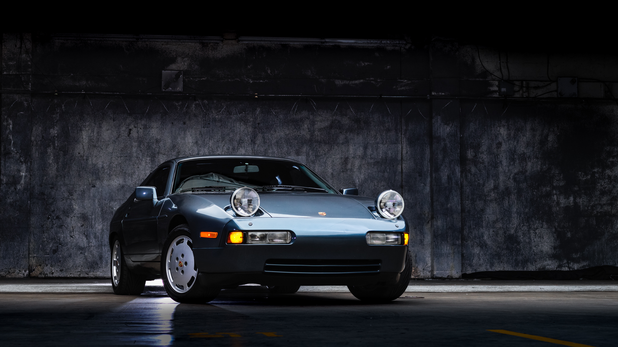 Porsche 928 