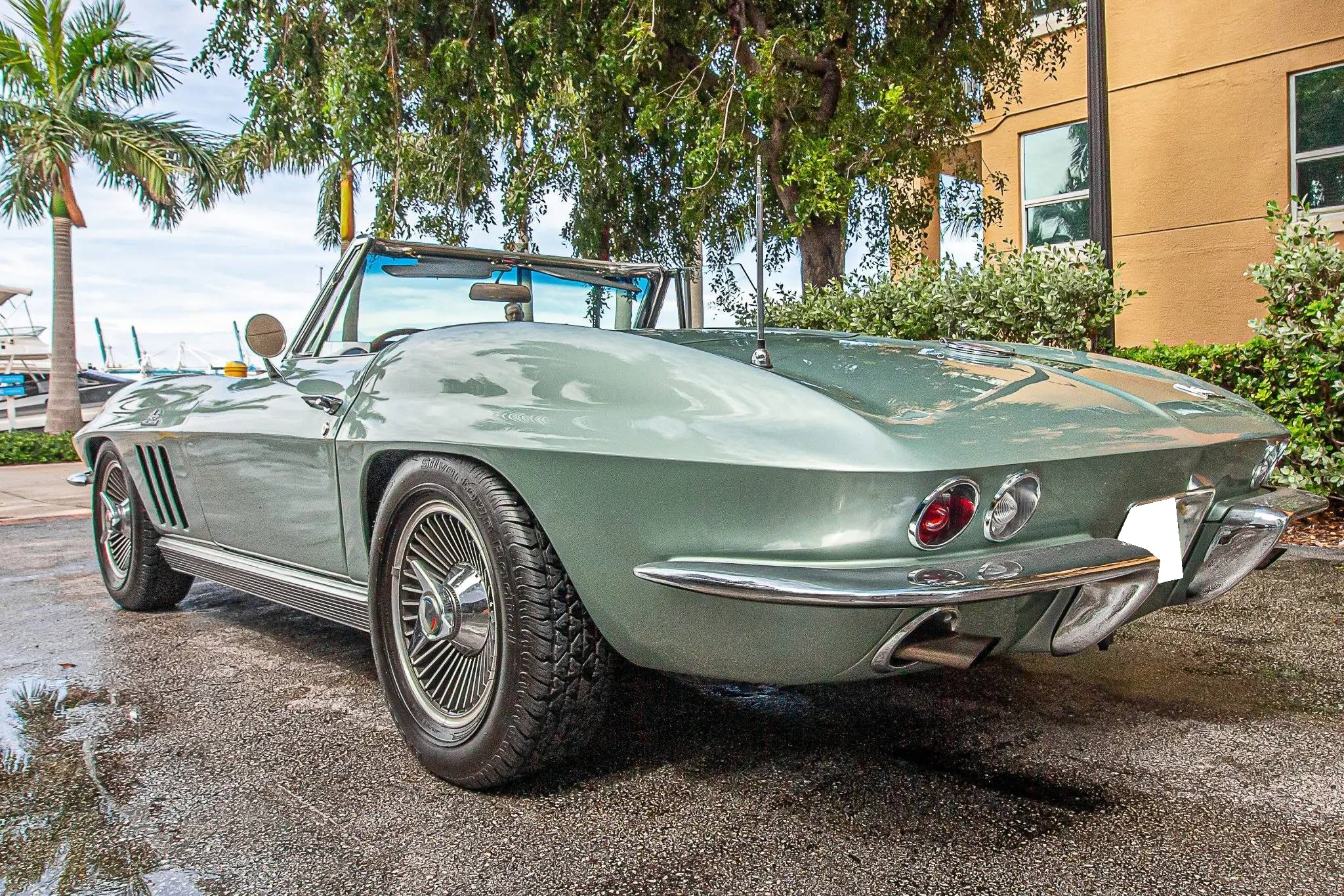 Chevrolet Corvette C2 