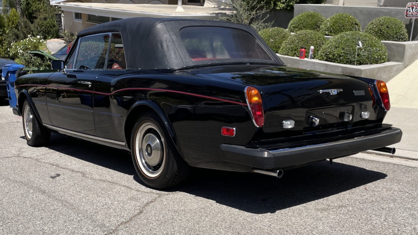 Rolls-Royce Corniche 