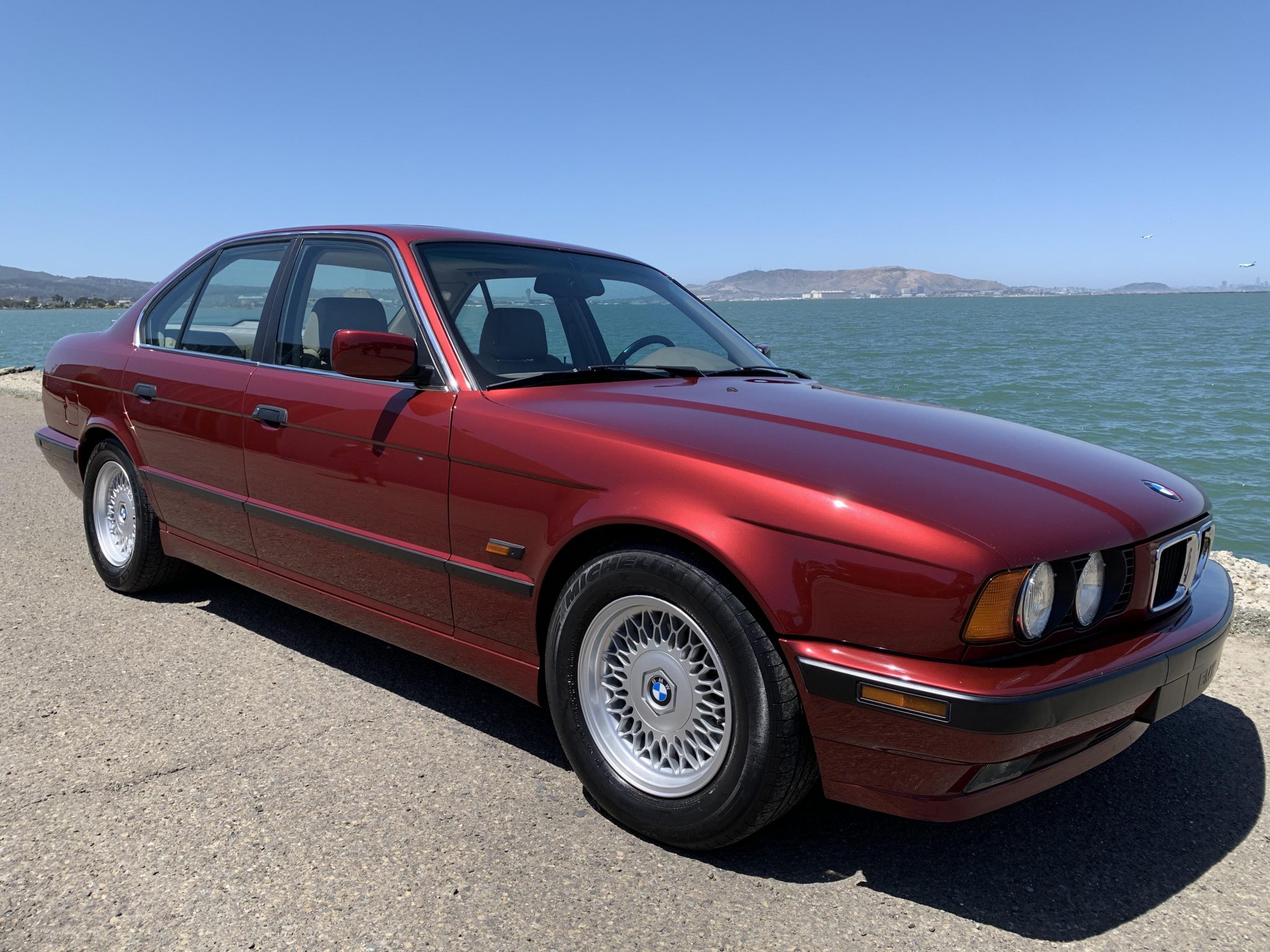 BMW E34 5-Series 