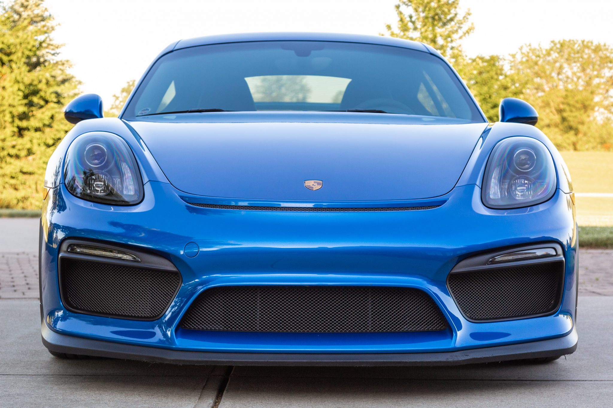 Porsche Cayman GT4 