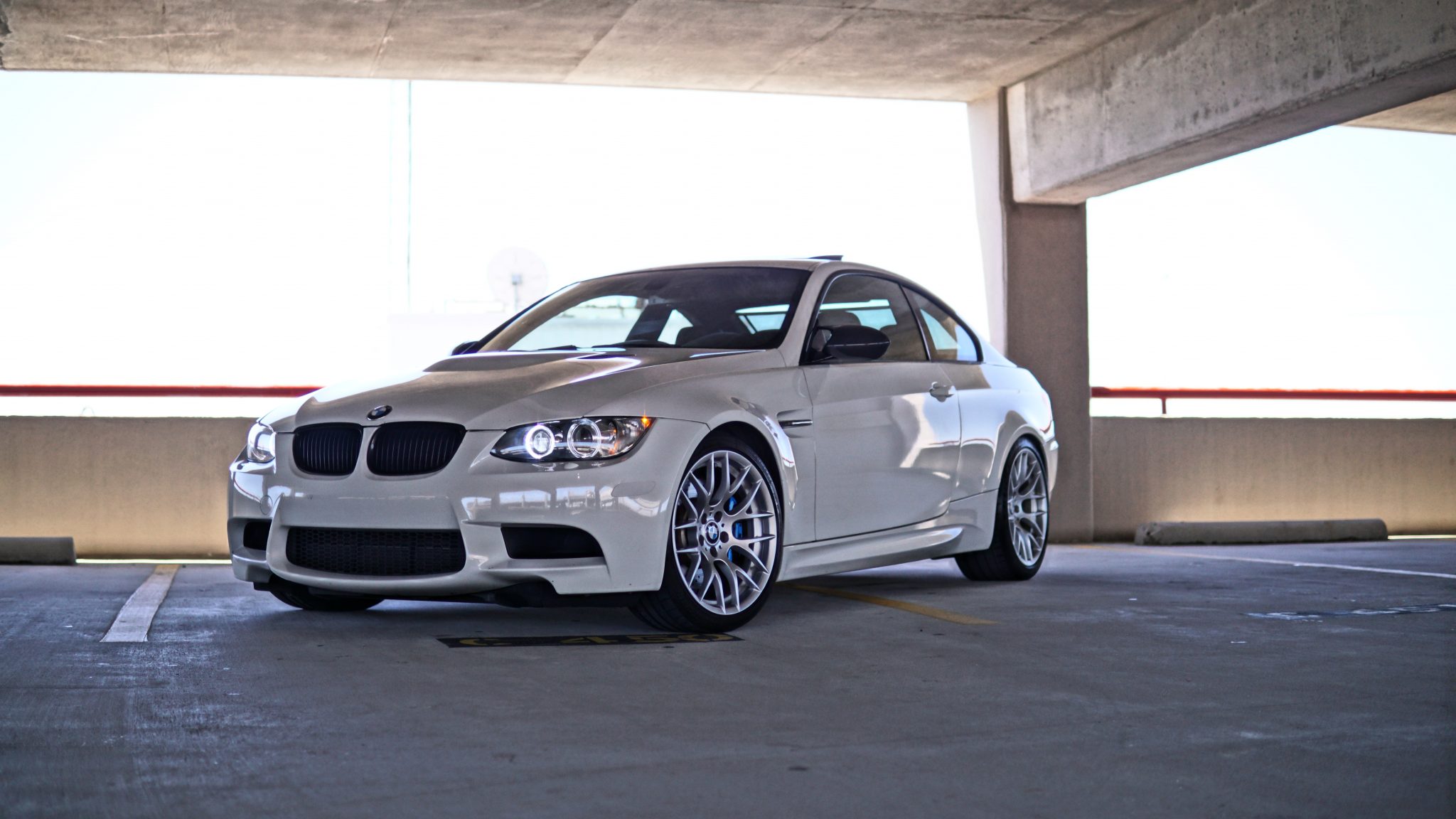 BMW E90/E92/E93 M3 