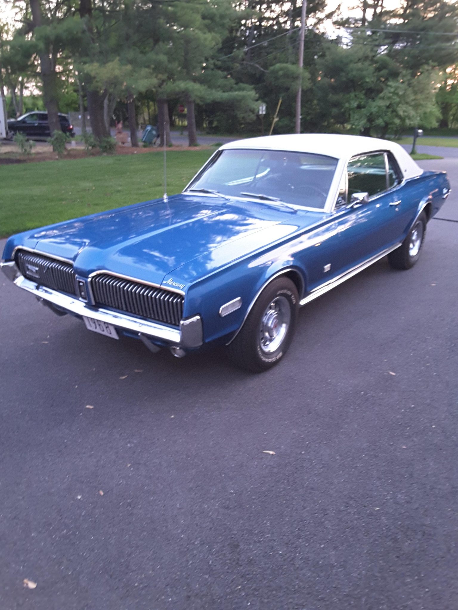 Mercury Cougar 
