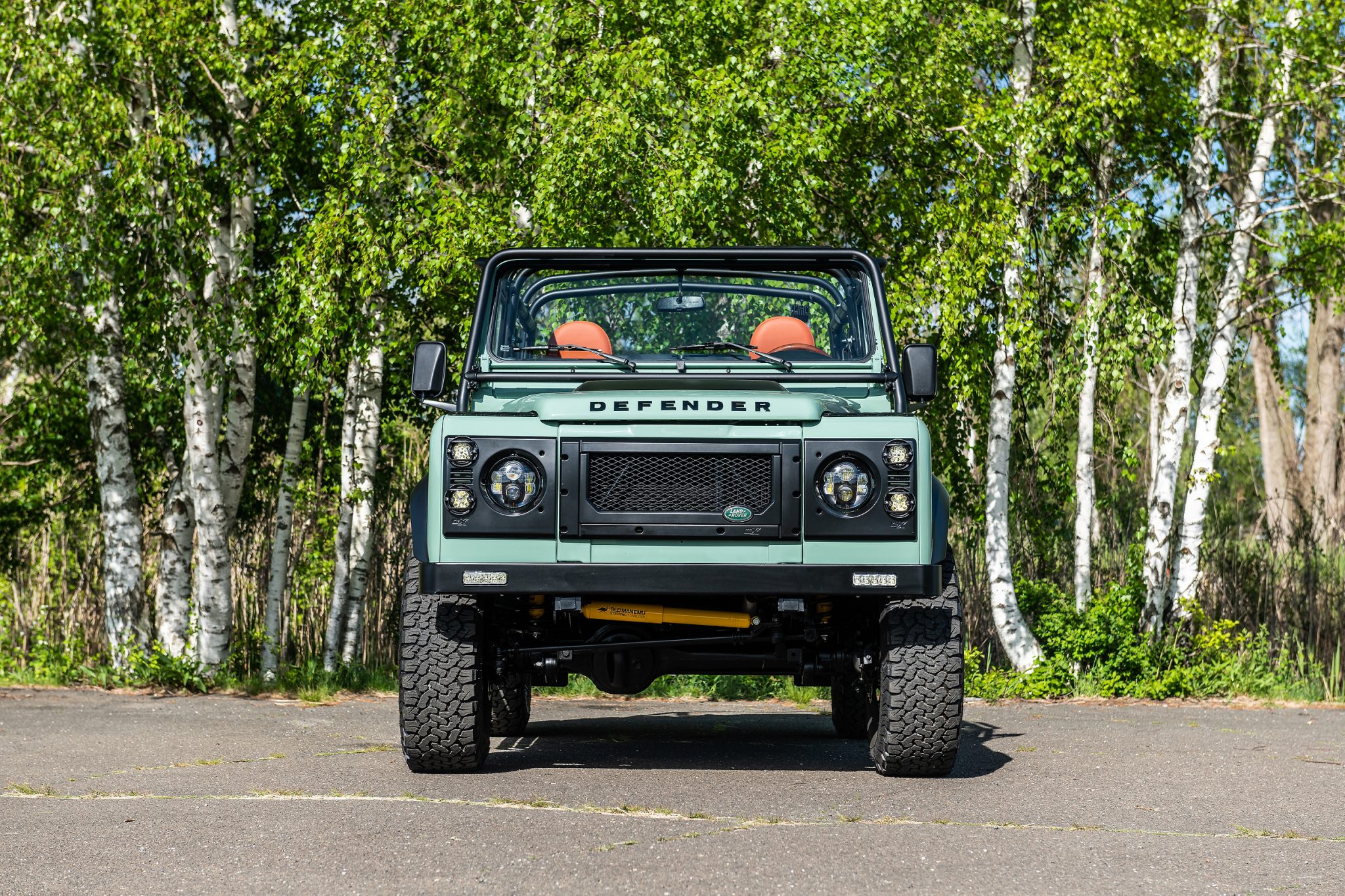 Land Rover 90 / Defender 90 (Euro Spec) 
