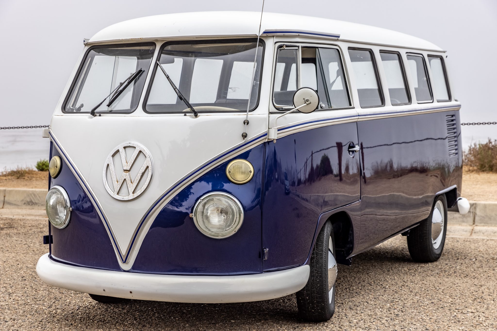 Volkswagen Split-Window Bus 