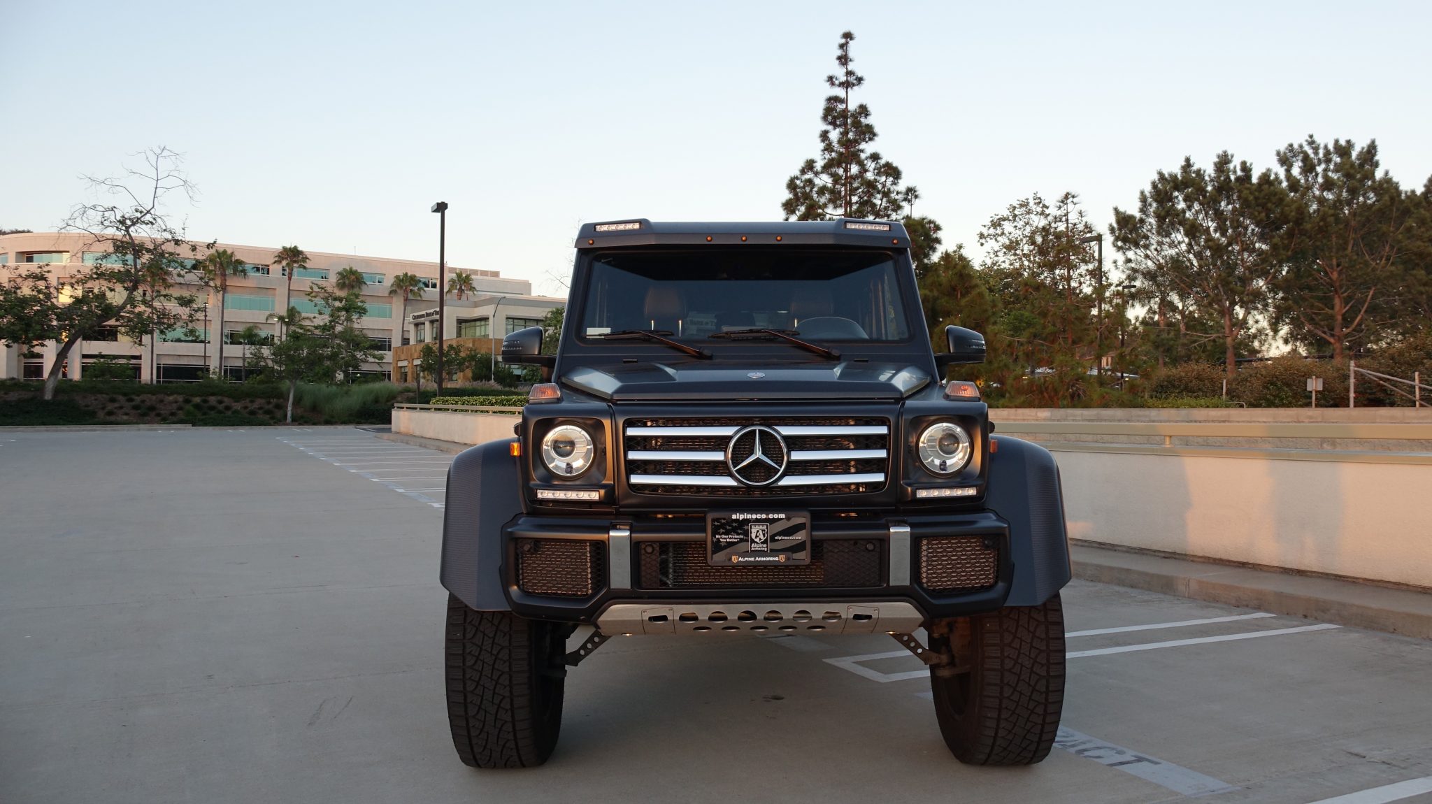 Mercedes-Benz W463 G-Class (1990-2018) 