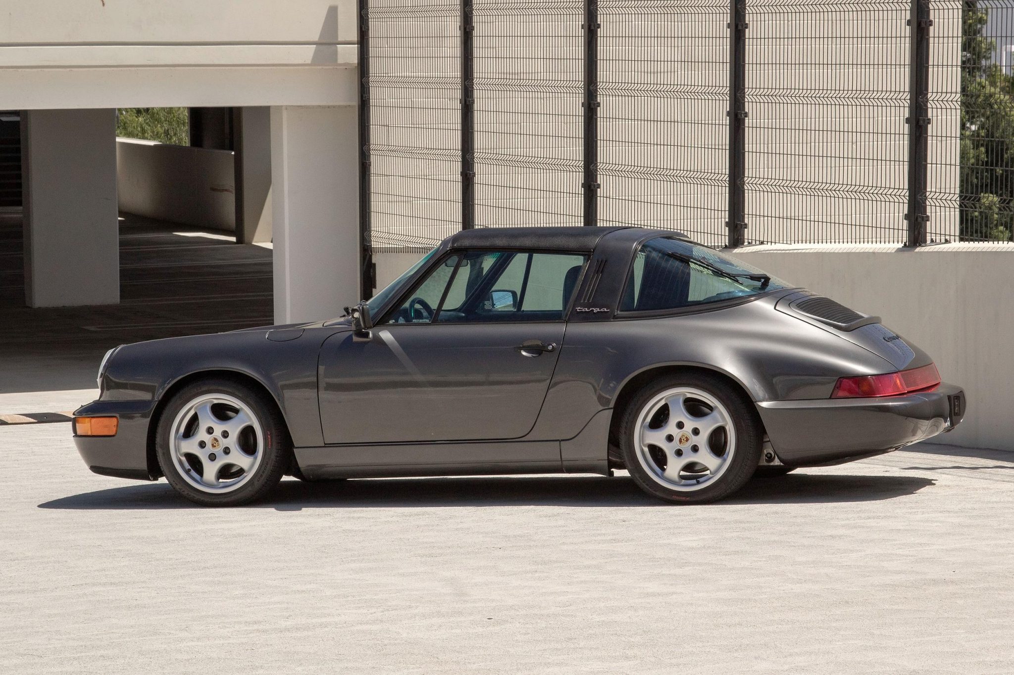 Porsche 964 911 (Non-Turbo) 
