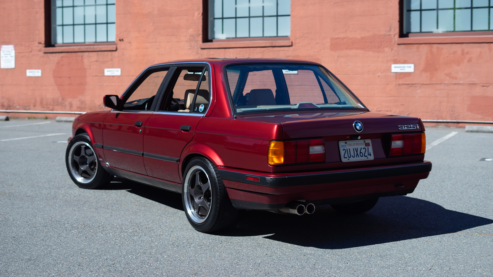 BMW E30 3-Series Sedan 