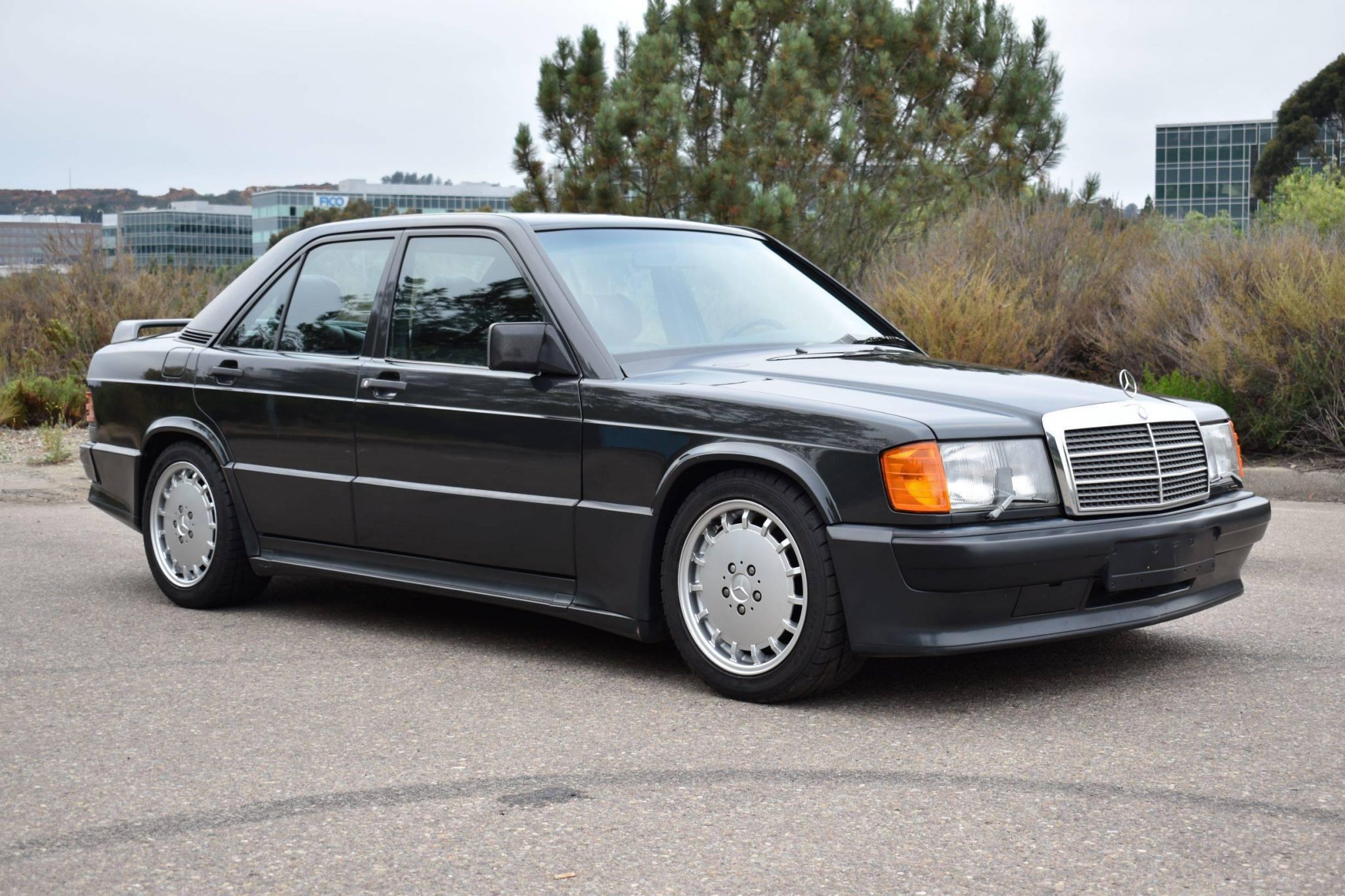 Mercedes-Benz 190E 2.3-16 & 2.5-16 
