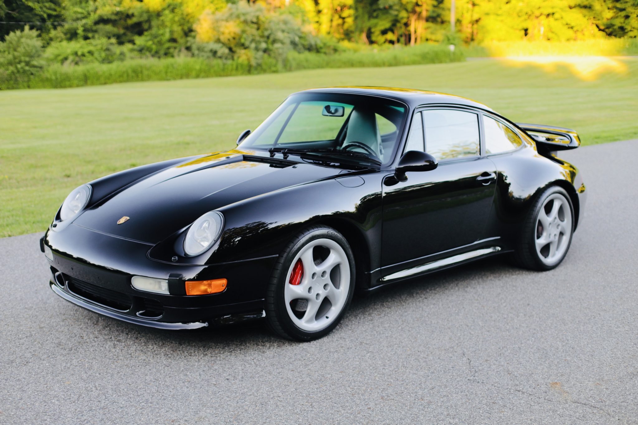 Porsche 993 911 (Non-Turbo/GT2) 