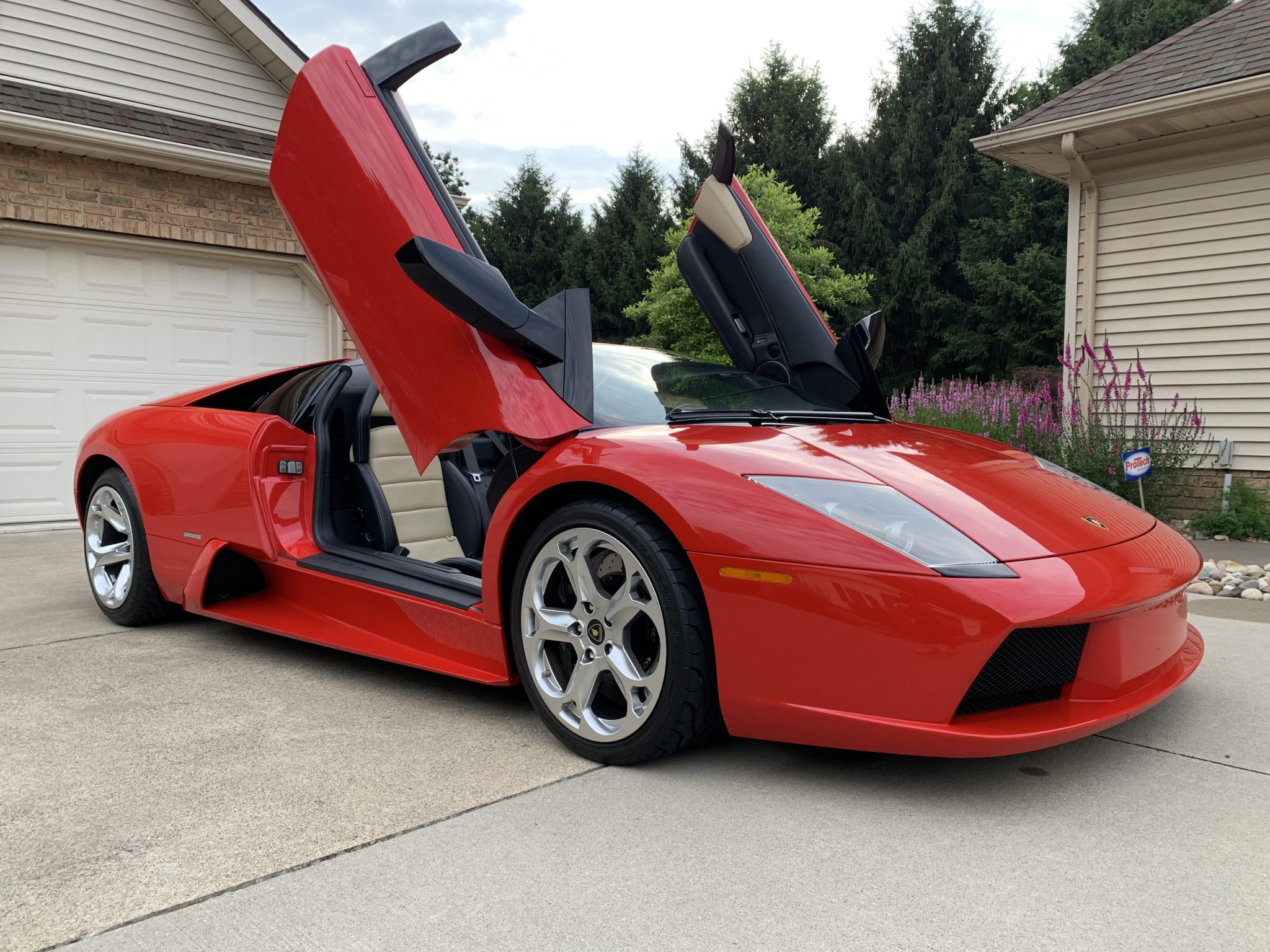 Lamborghini Murciélago 