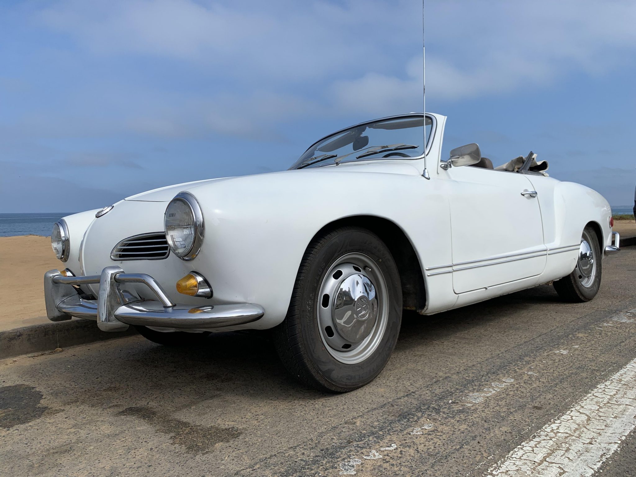 Volkswagen Karmann Ghia 