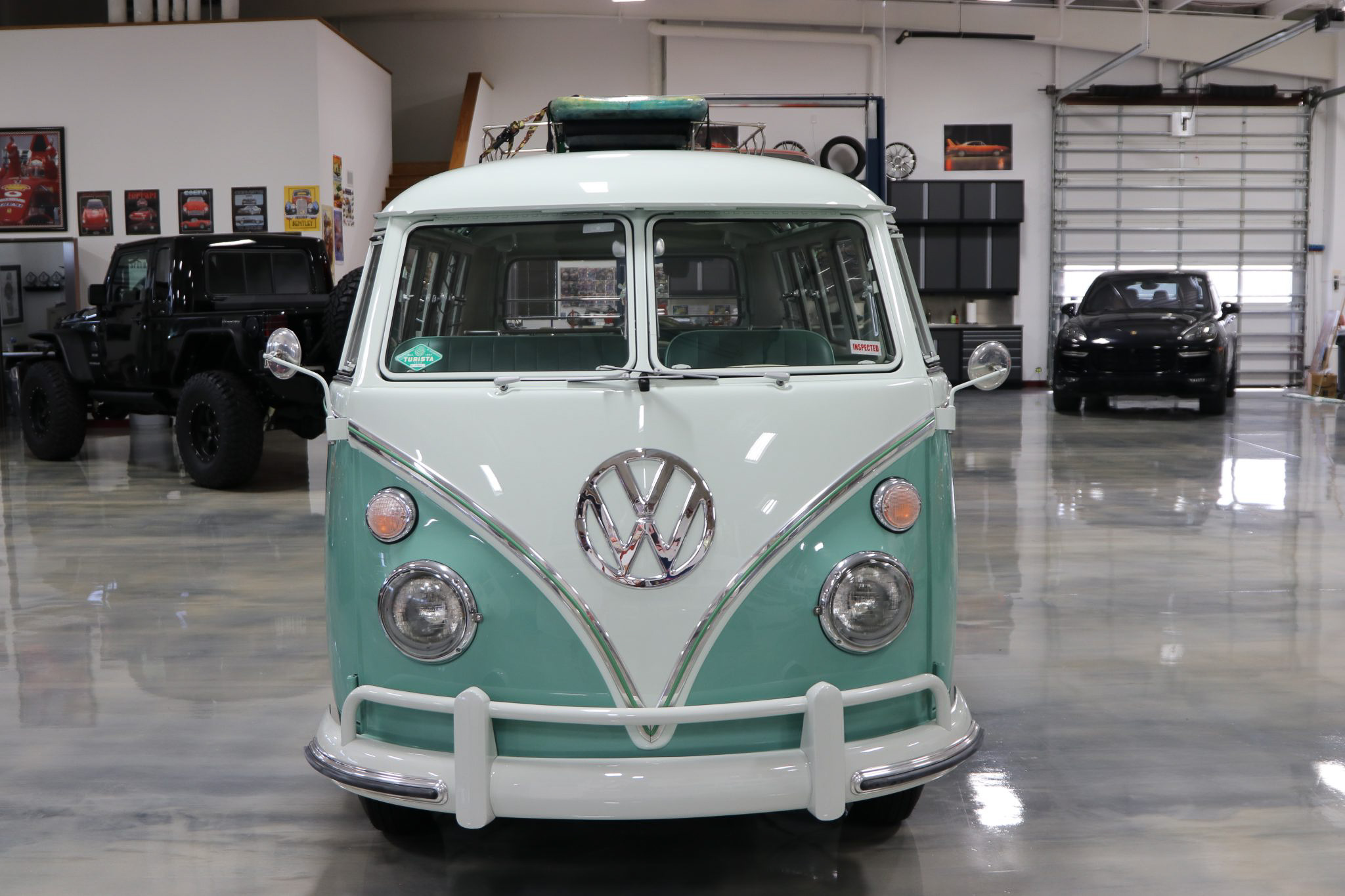 Volkswagen Split-Window Bus 