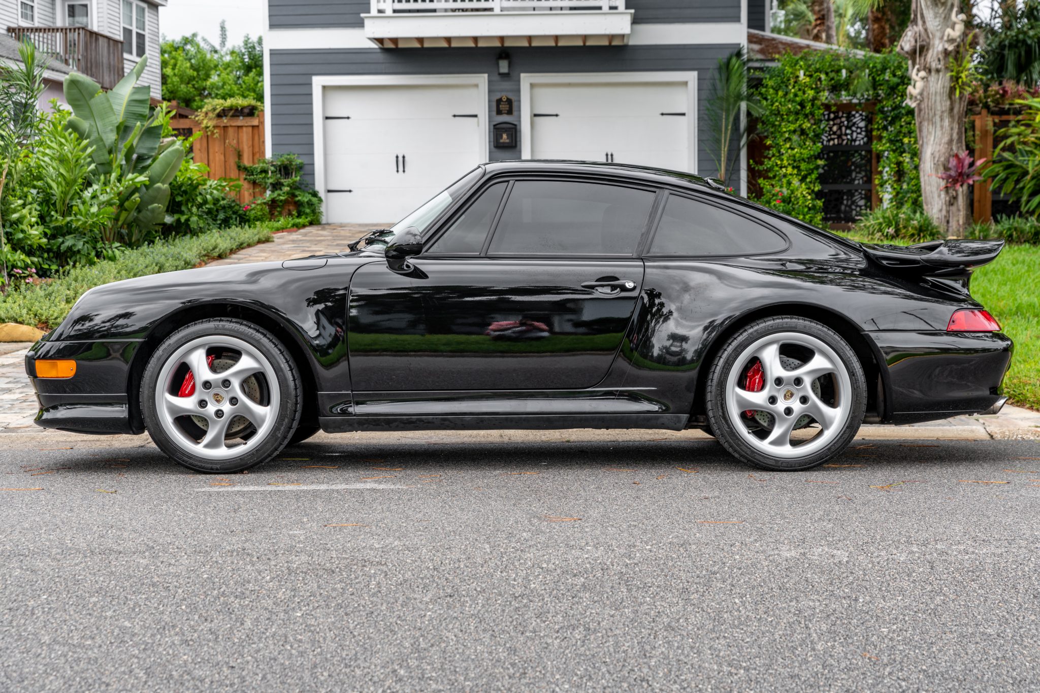 Porsche 993 911 (Non-Turbo/GT2) 