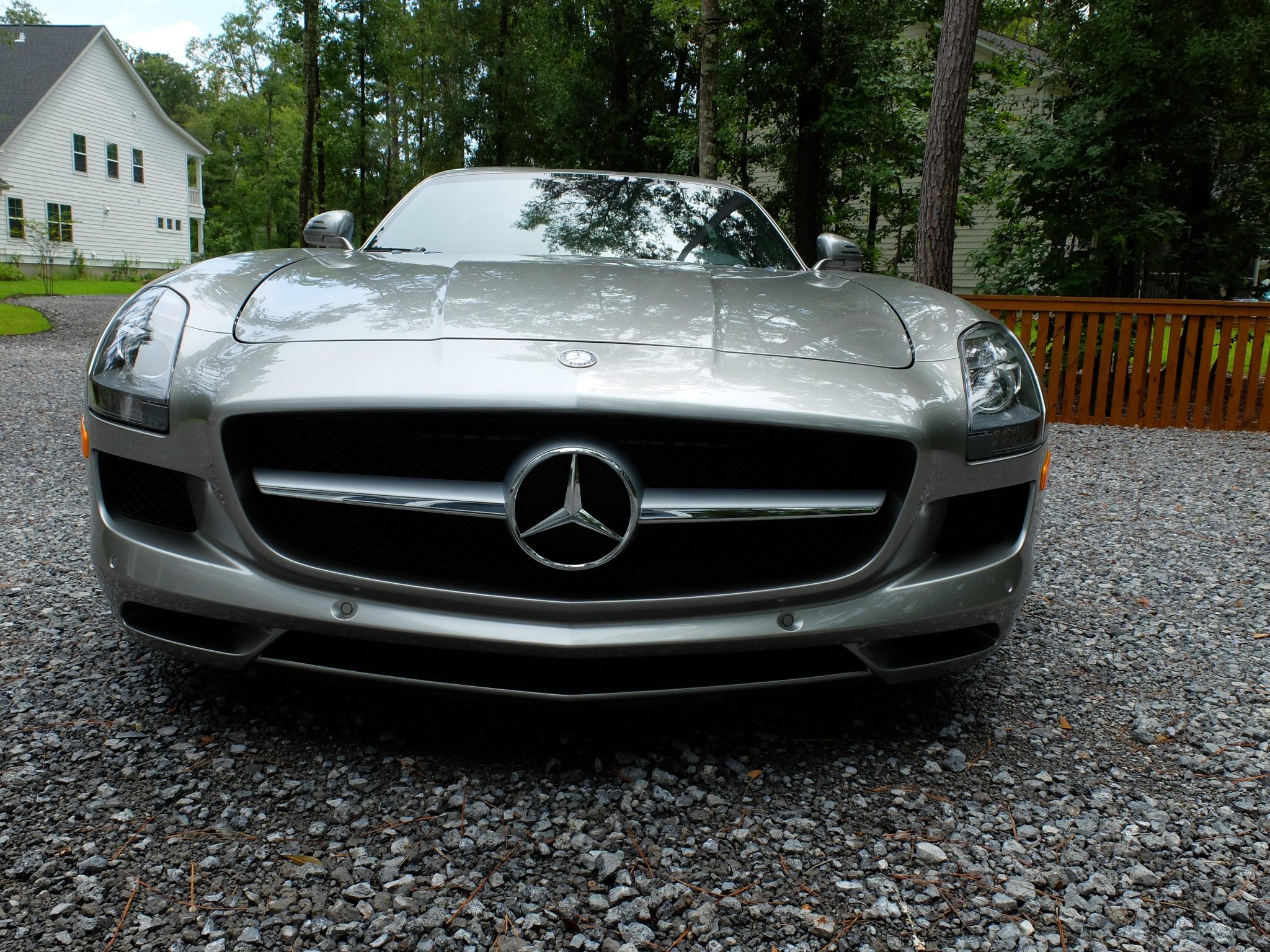 Mercedes-Benz SLS AMG 