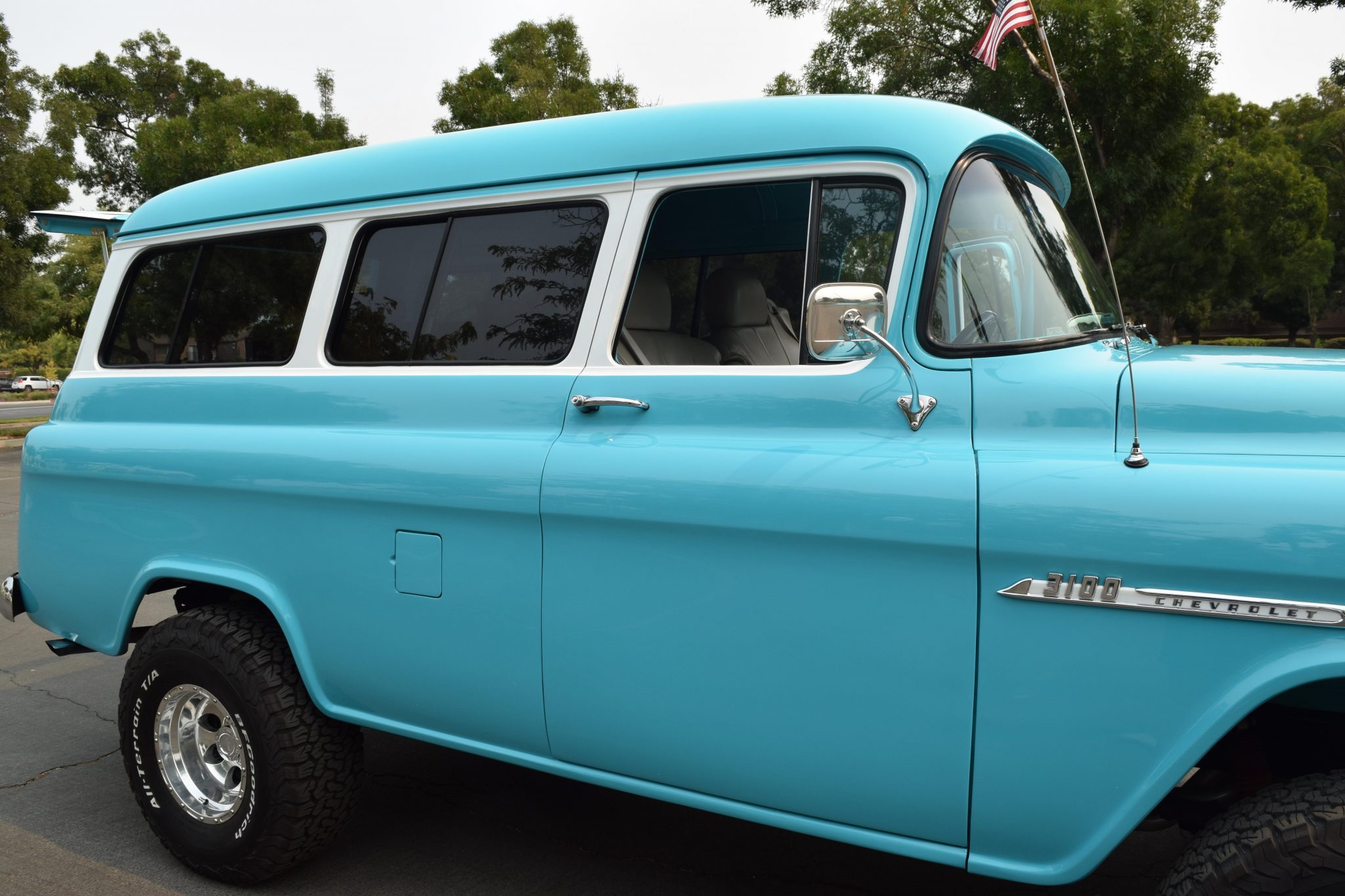 Chevrolet Suburban (1955-1959) 