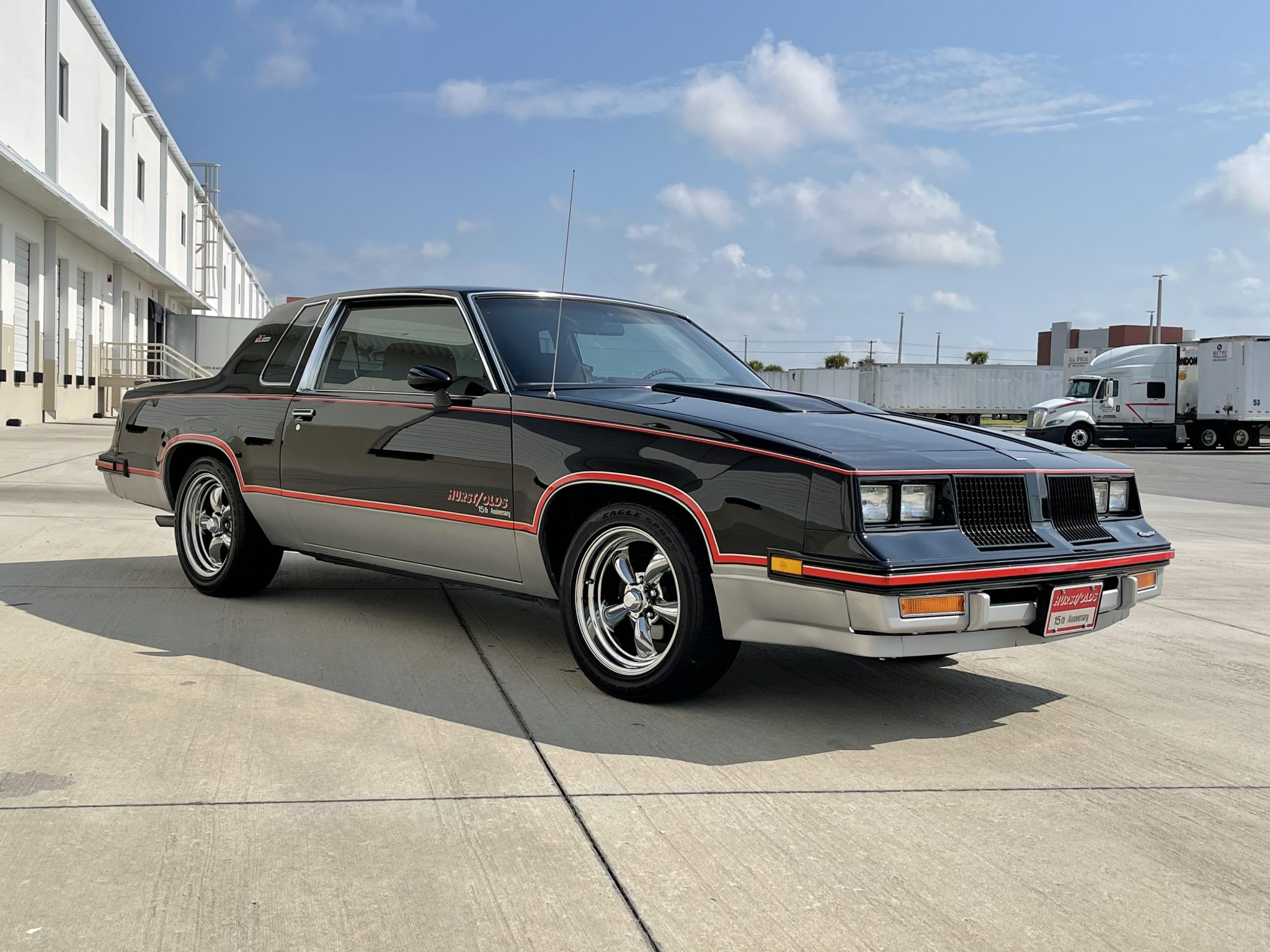 Oldsmobile Hurst/Olds 