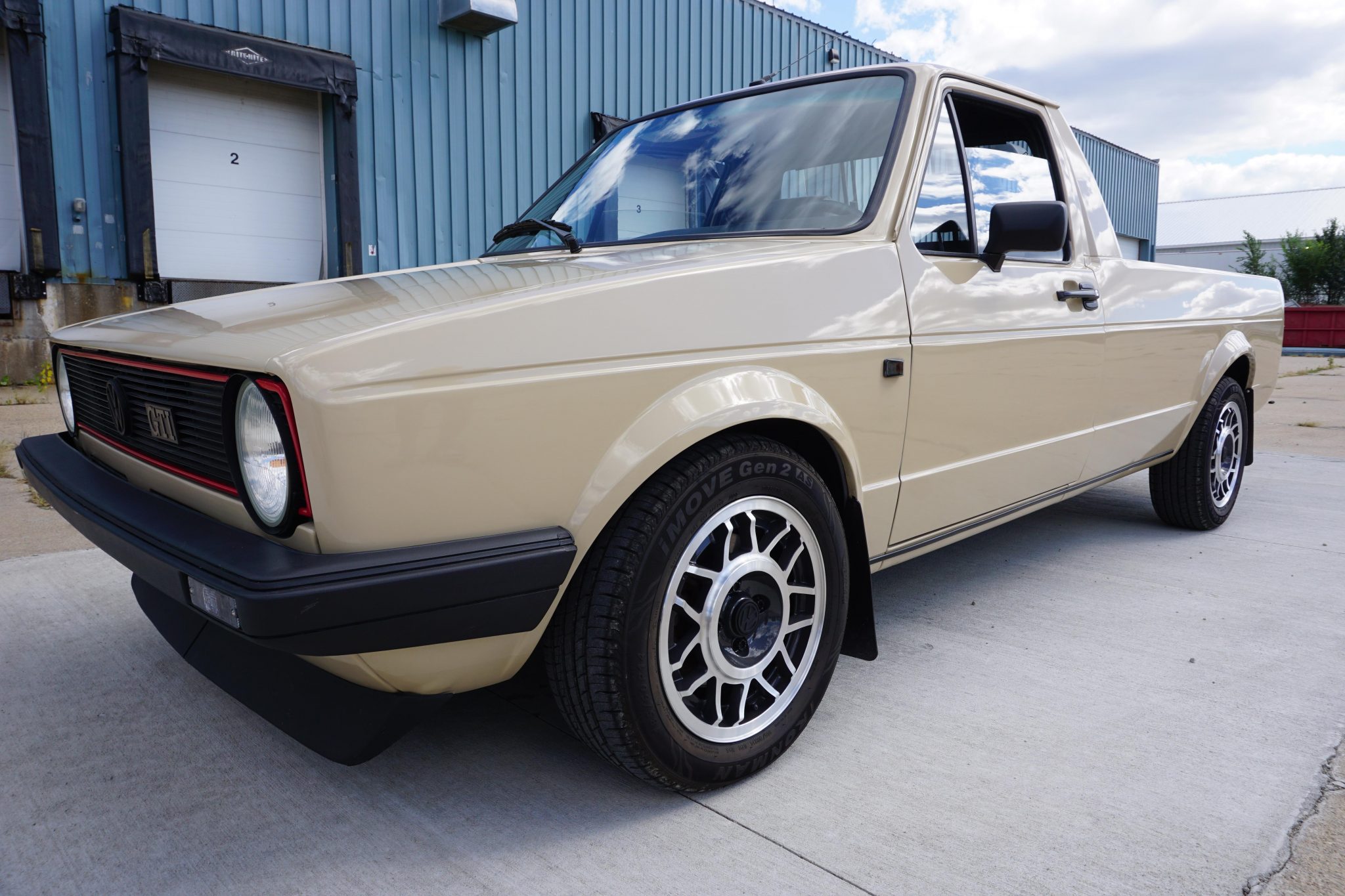 Volkswagen Caddy & Rabbit Pickup 