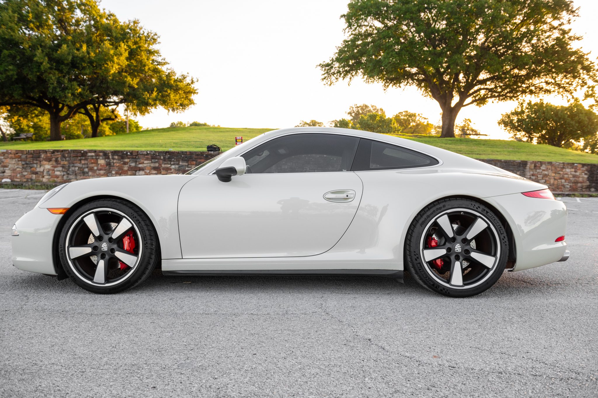 Porsche 991 911 (Non-Turbo/GT2/GT3) 