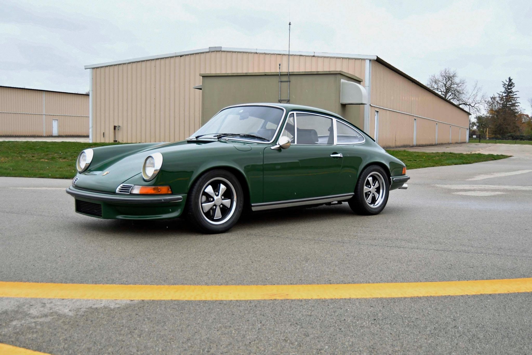 Porsche LWB 911E (1969-1973) 