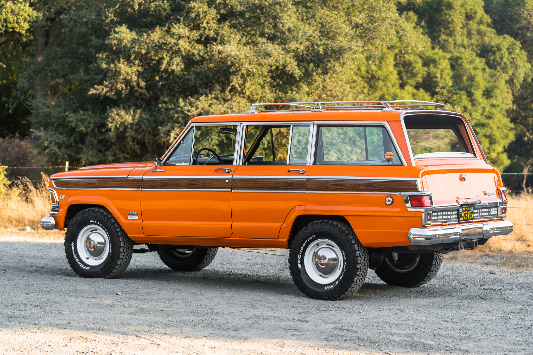 Jeep SJ Wagoneer 