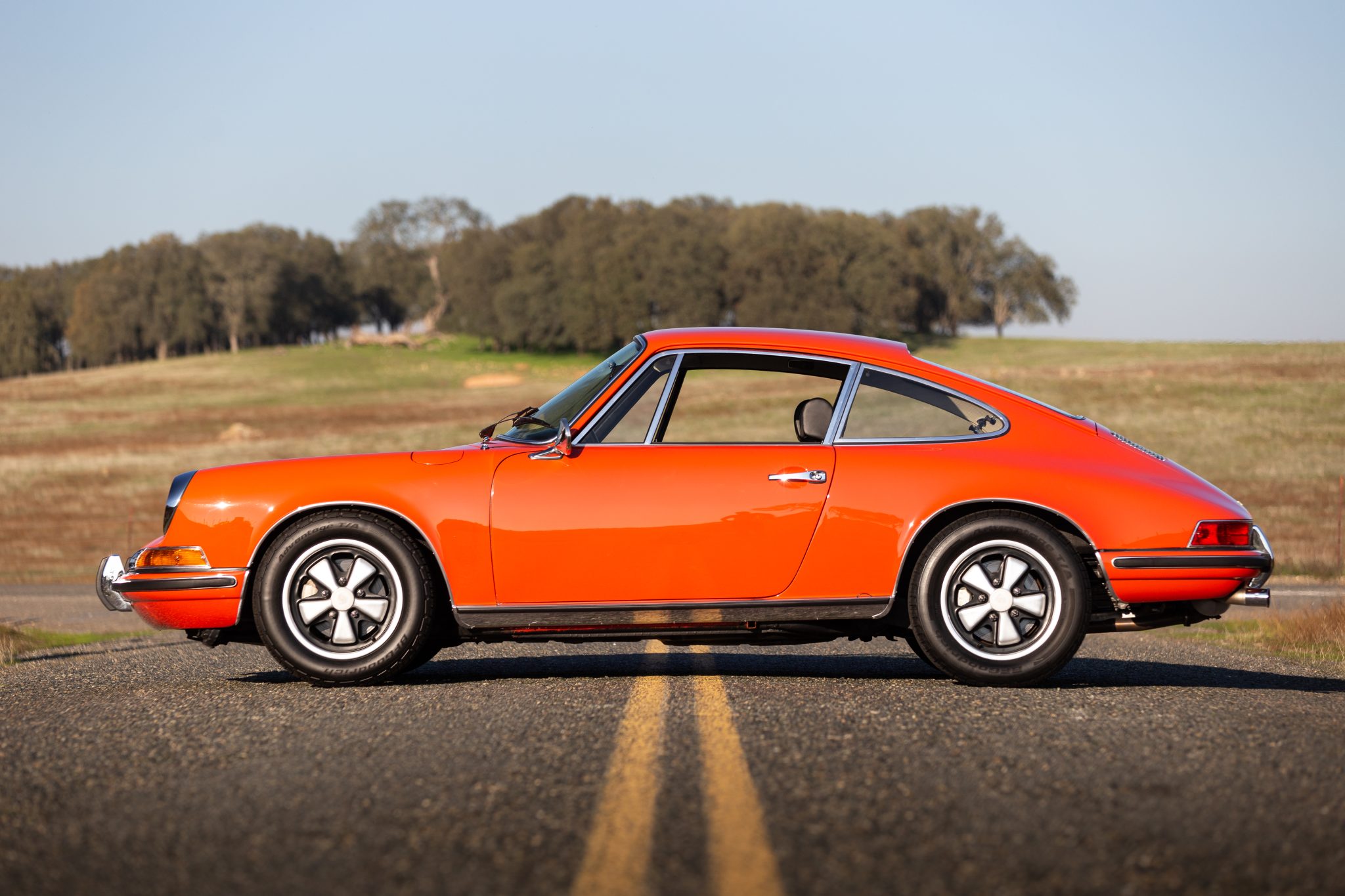 Porsche LWB 911E (1969-1973) 