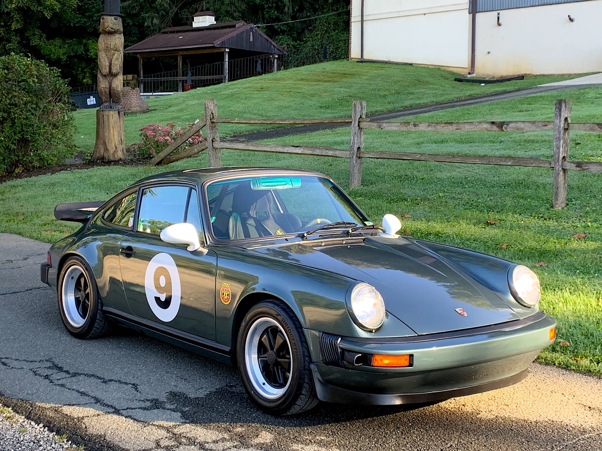 Porsche 911 Carrera 3.2 