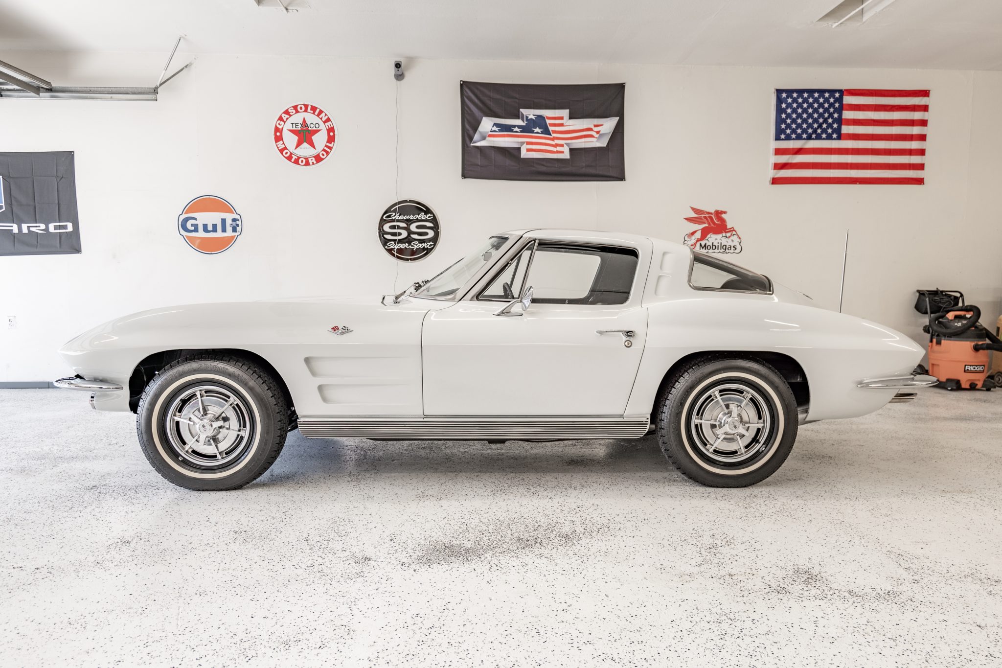 Chevrolet Corvette C2 