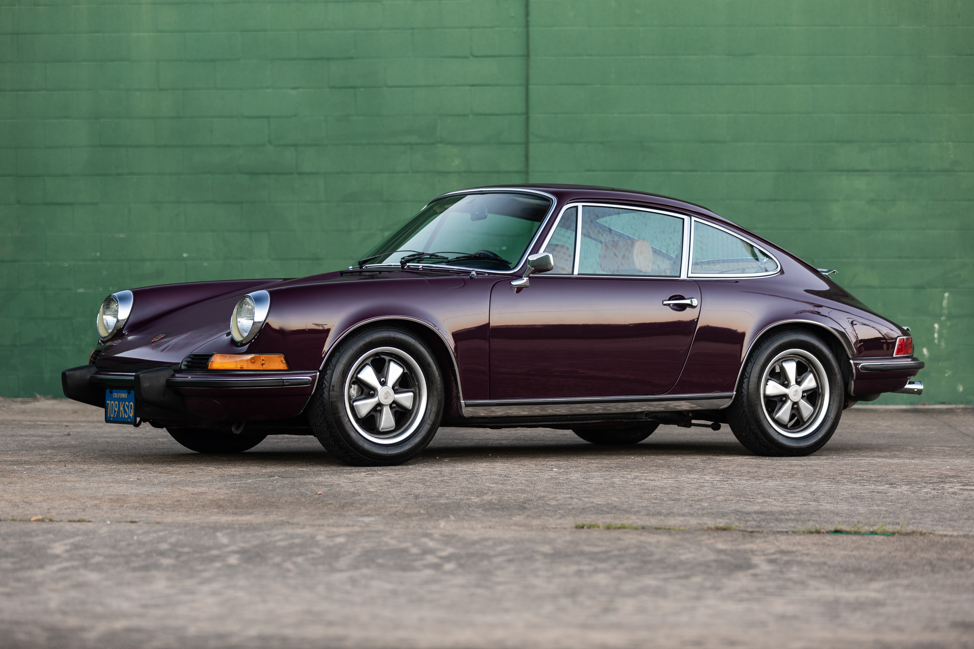 Porsche LWB 911T (1969-1973) 