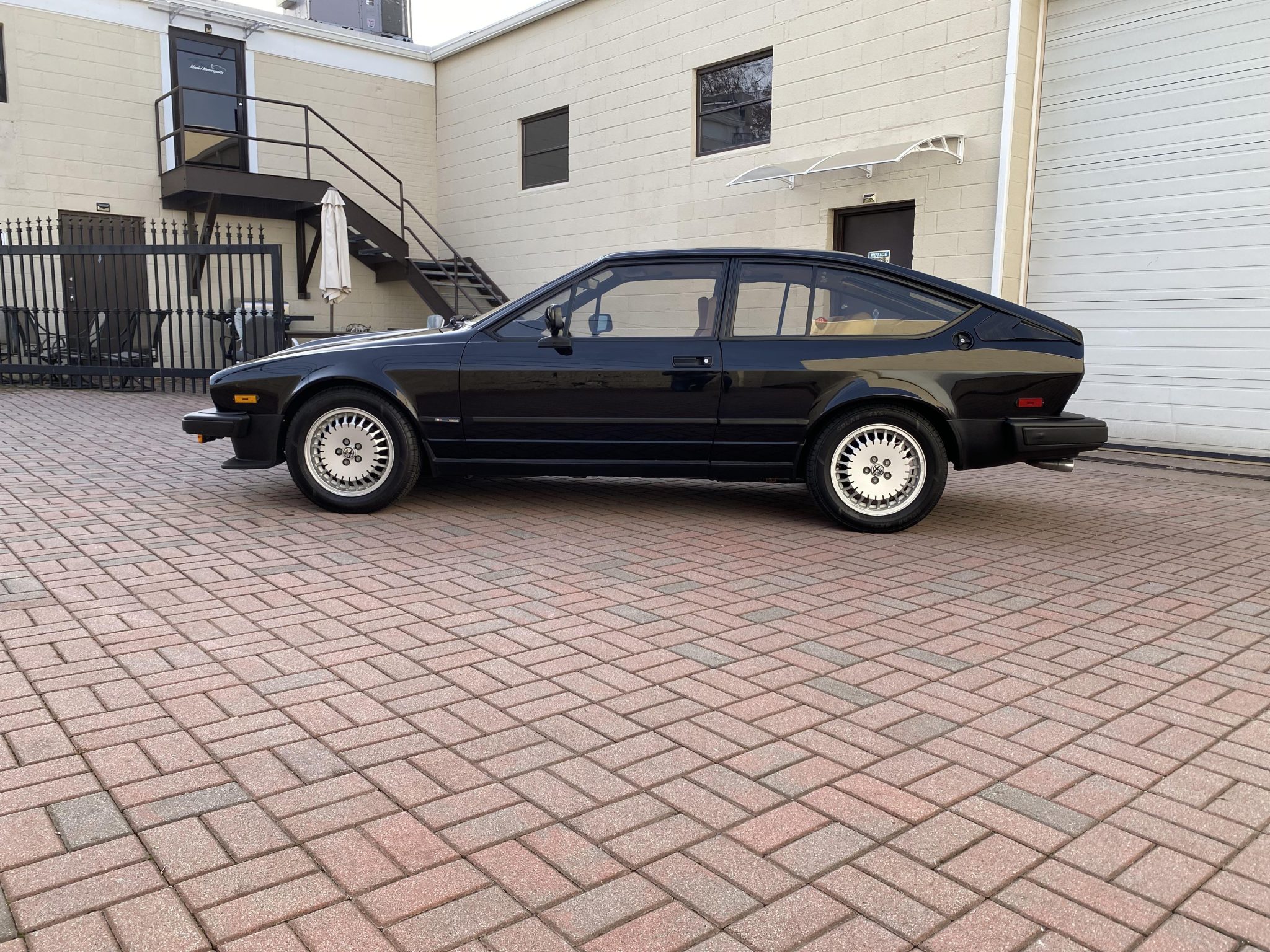 Alfa Romeo GTV6 