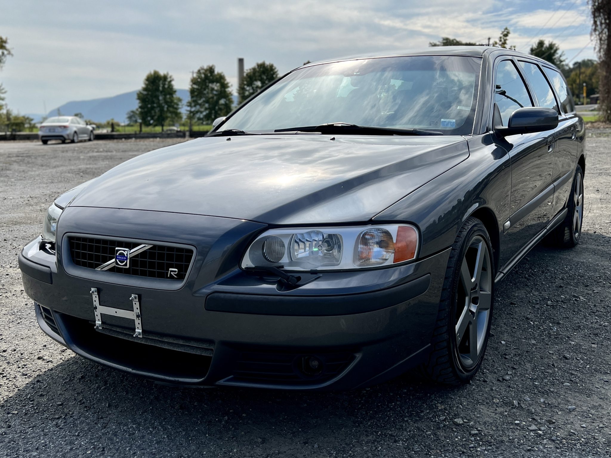 Volvo V70R 