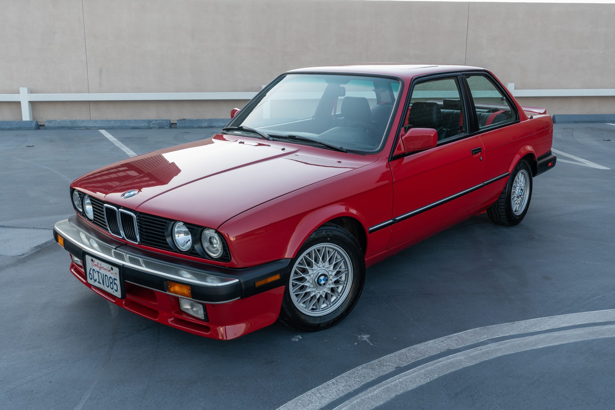 BMW E30 3-Series Coupe 